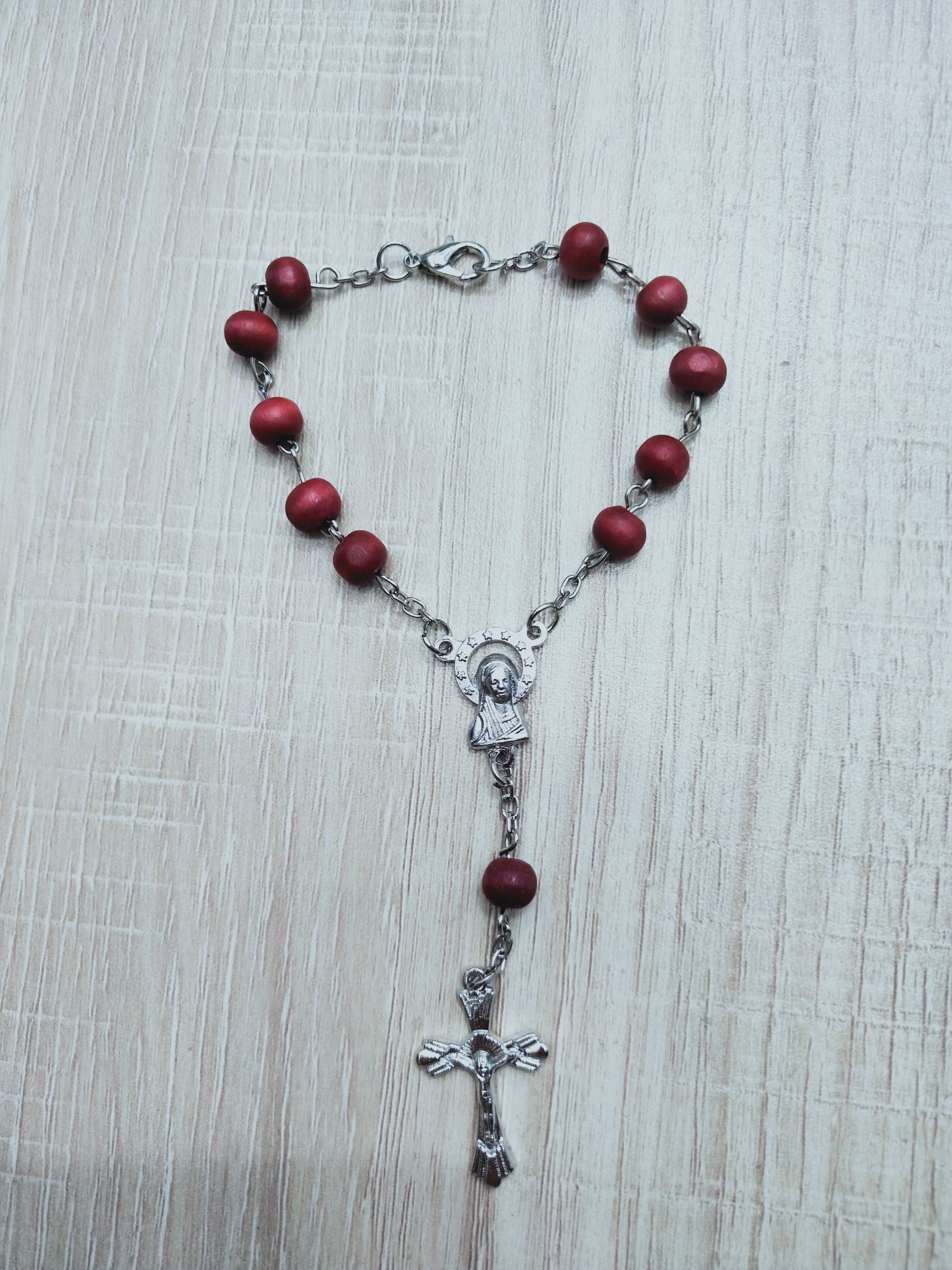 纯手工制作念珠十字架手链，厂家直接生产多种宗教信仰用品畅销国外市场