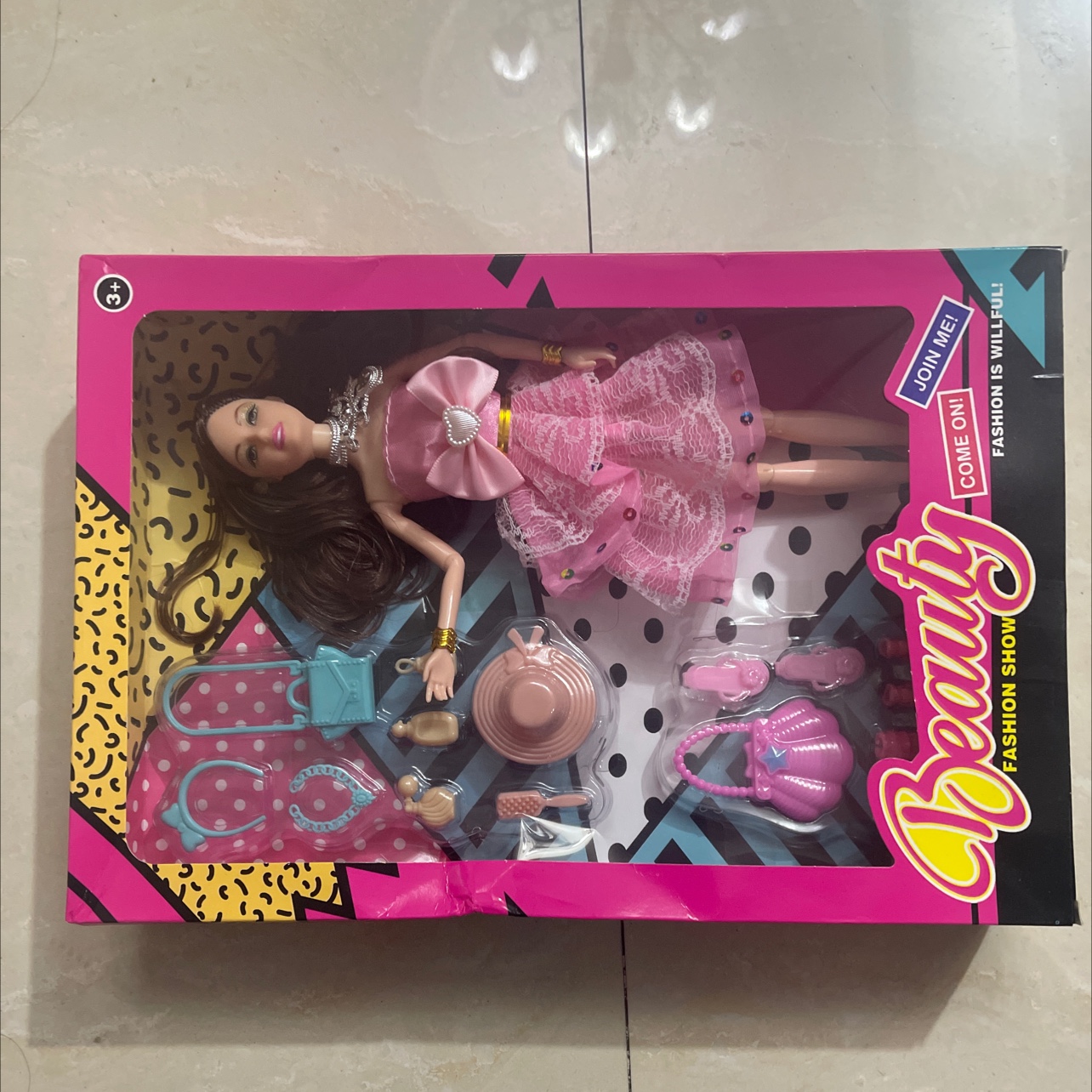 2022-35 New doll set with accessories, solid dolls, hand joint dolls. The hair is random. Doll mix style, random. Welcome both new and old customers to make your purchase Specification image