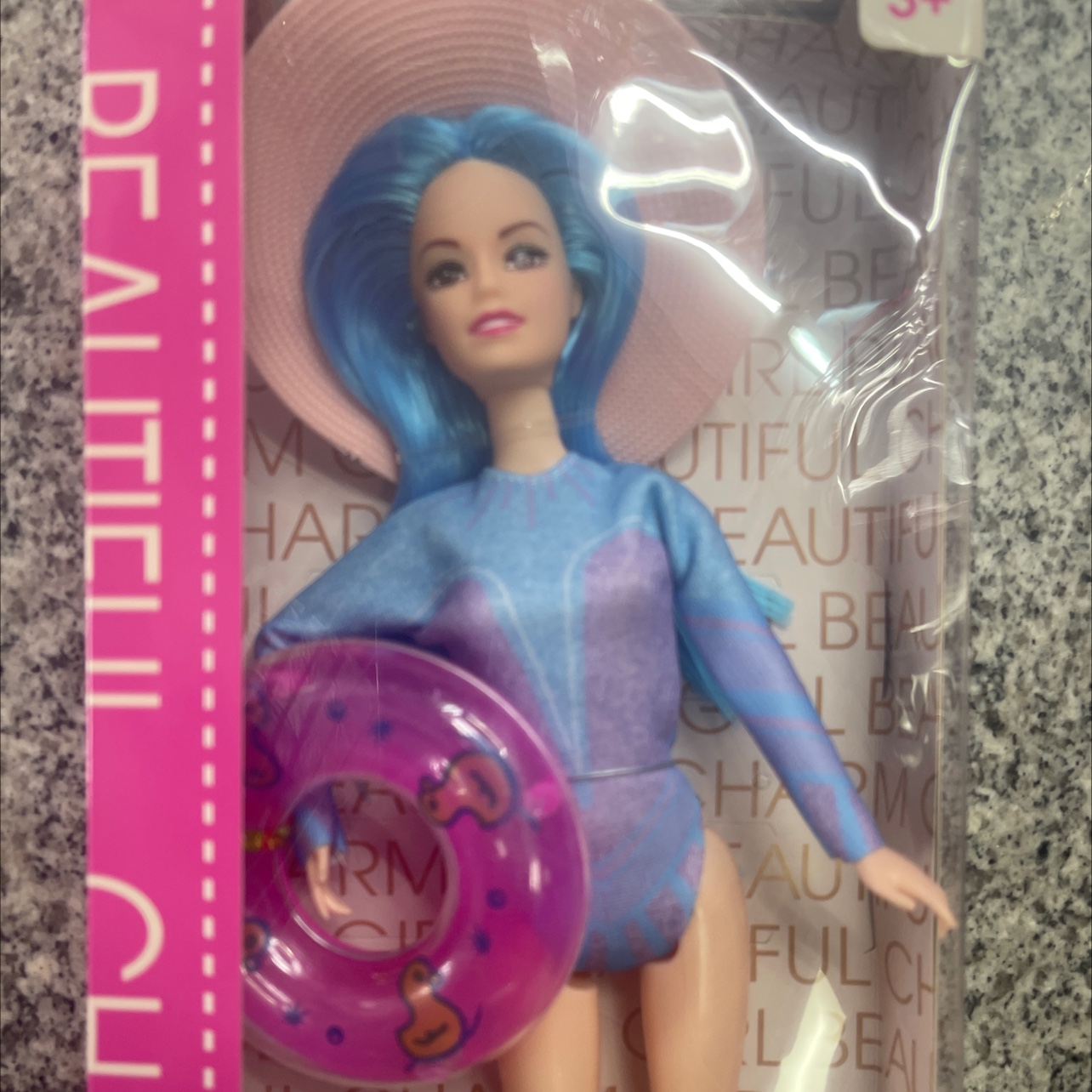 2022-30 The hair is random. Doll mix style, random. Welcome both new and old customers to make your purchase Application Scenario