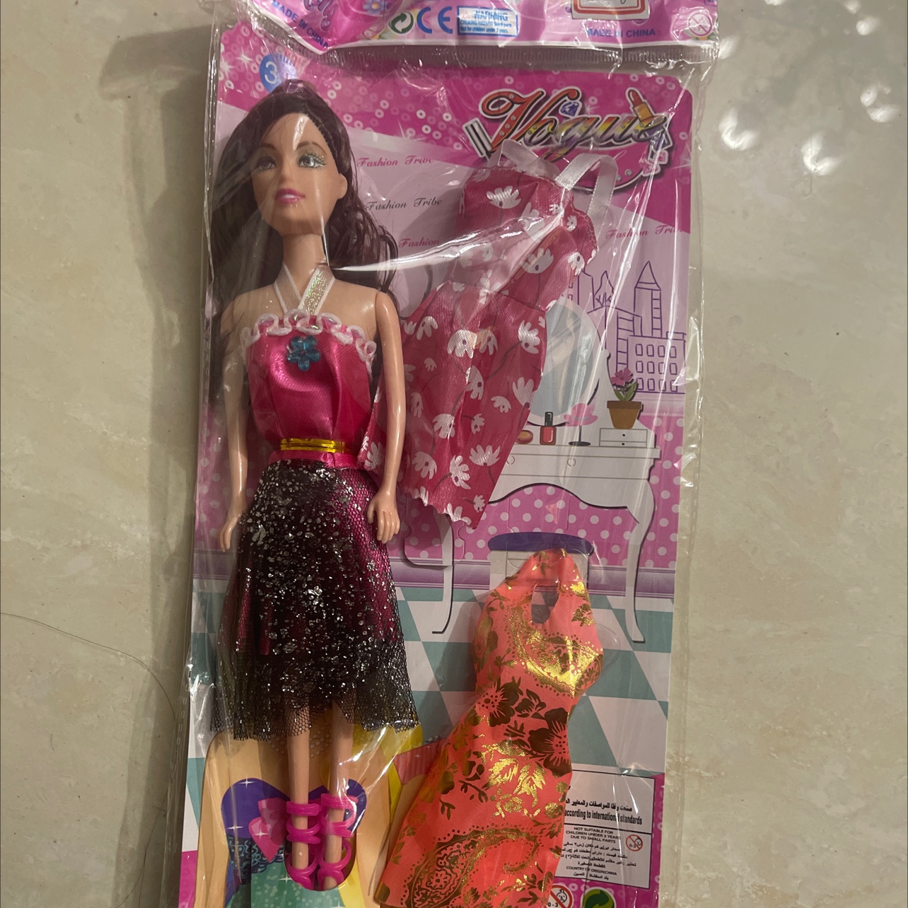 2020-39 New style dolls with clothes. There are shoes. The doll is solid and its hair is random. Doll mix style, random. Welcome both new and old customers to make your purchase
