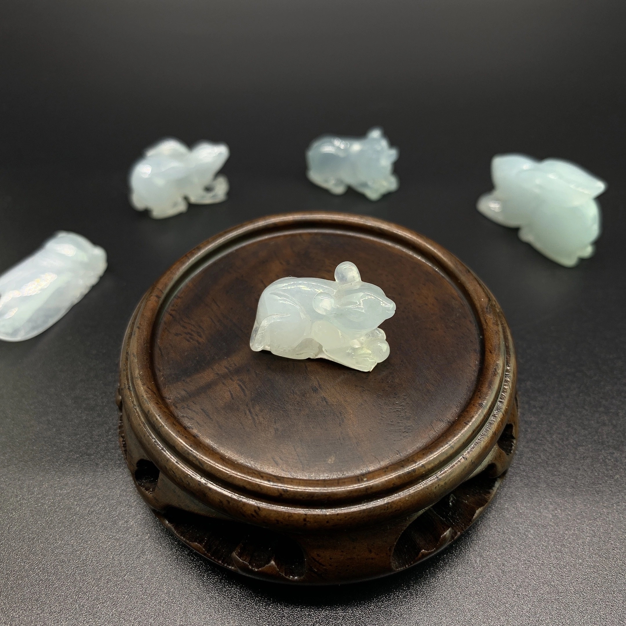 天然翡翠玉石/玉石珠宝/生肖细节图