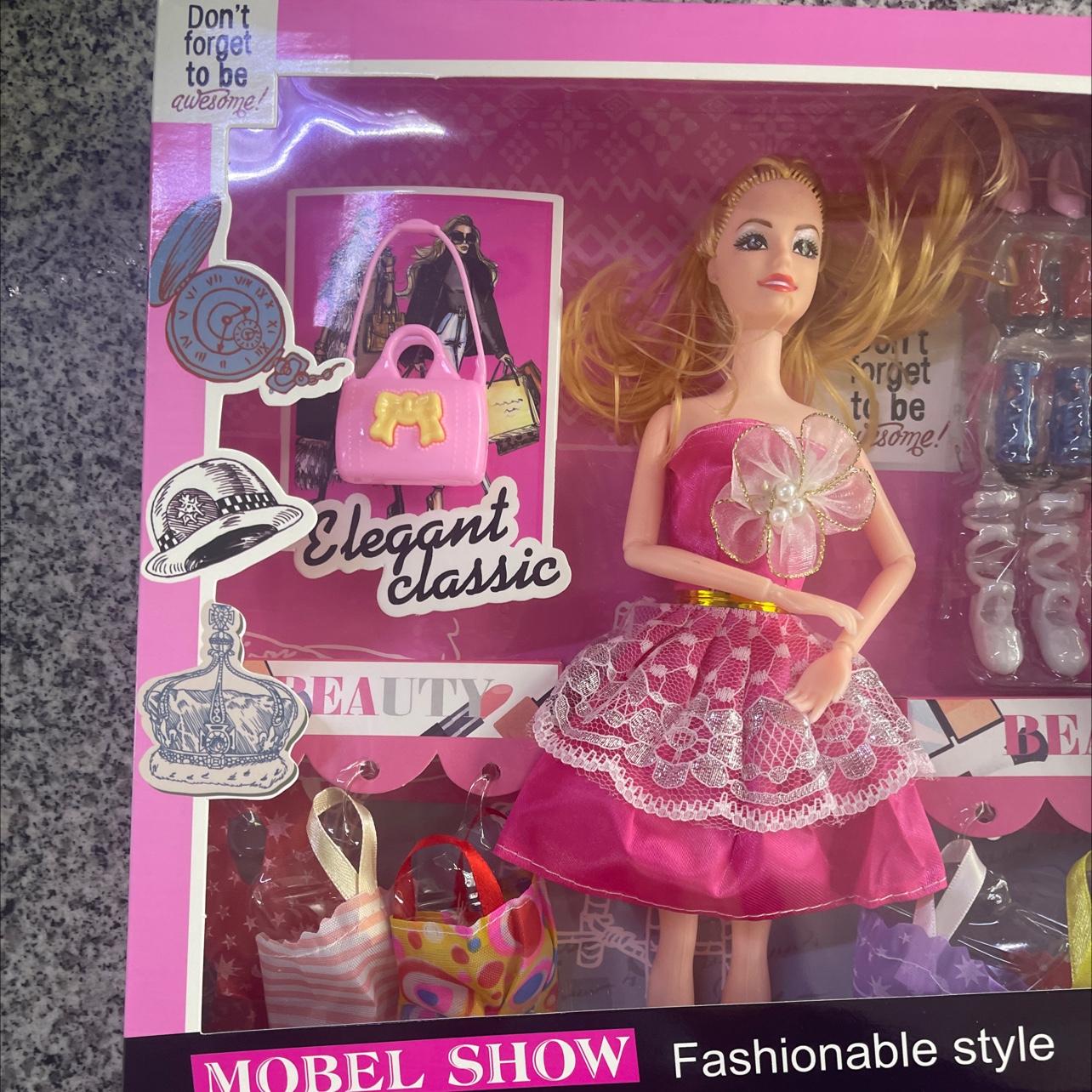 2022-43 New doll set with accessories. The dolls are solid and the hair is randomly selected. Doll mix style, random. Welcome both new and old customers to make your purchase Application Scenario