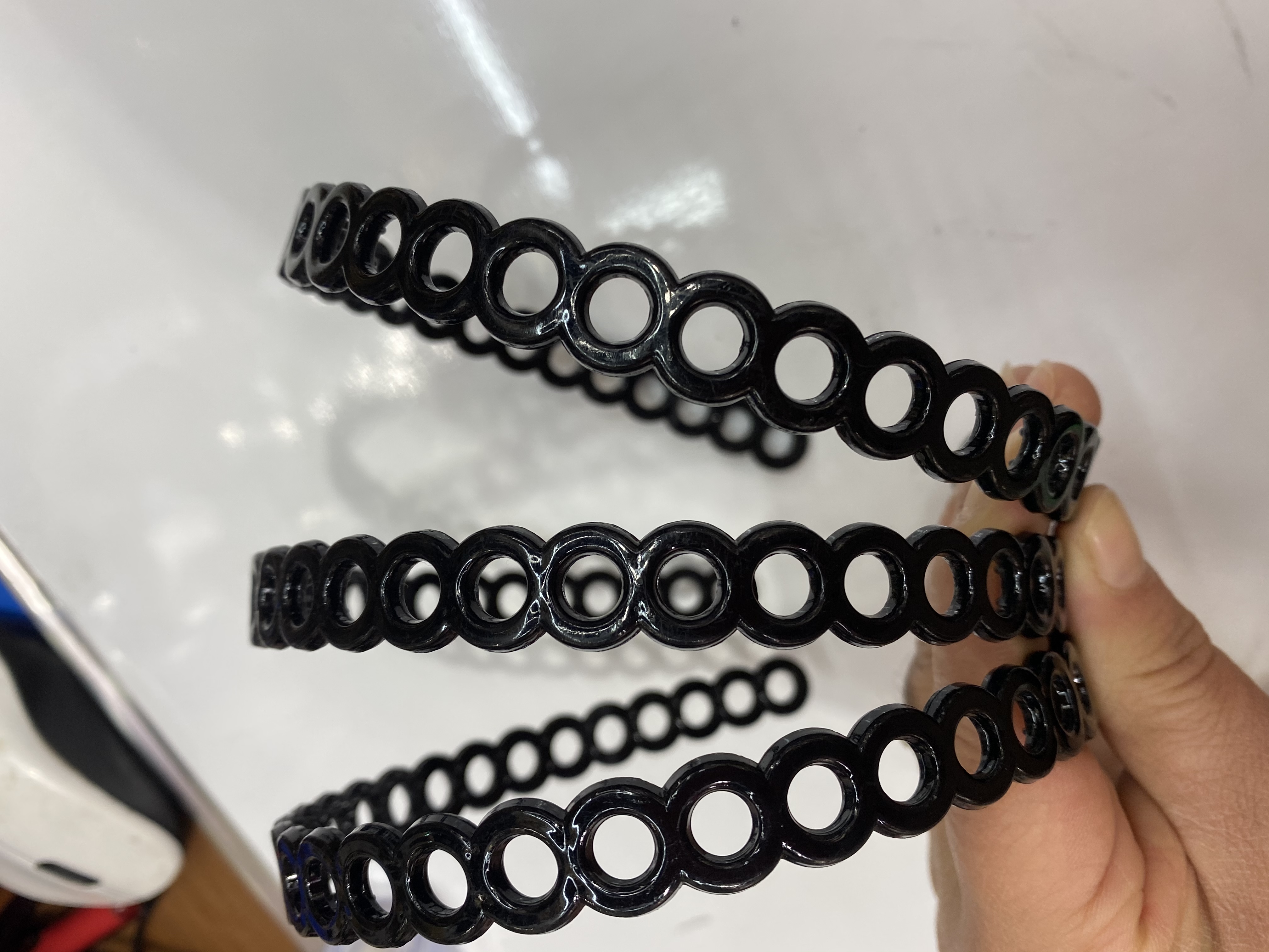 网红爆款/亮黑发箍/发箍细节图