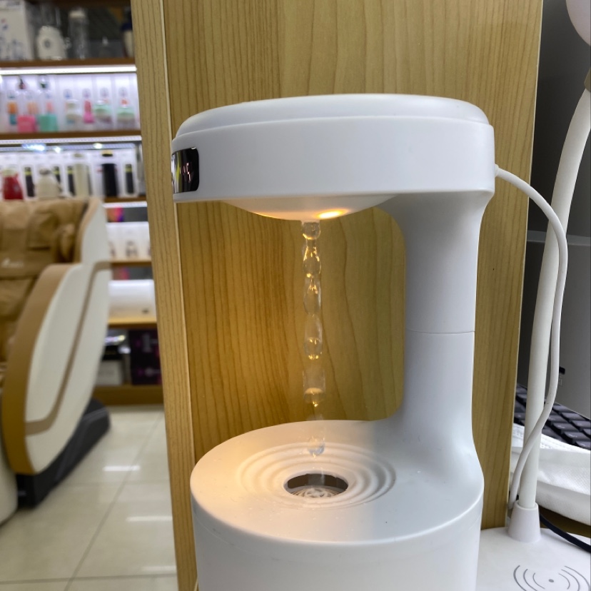 反重力加湿器