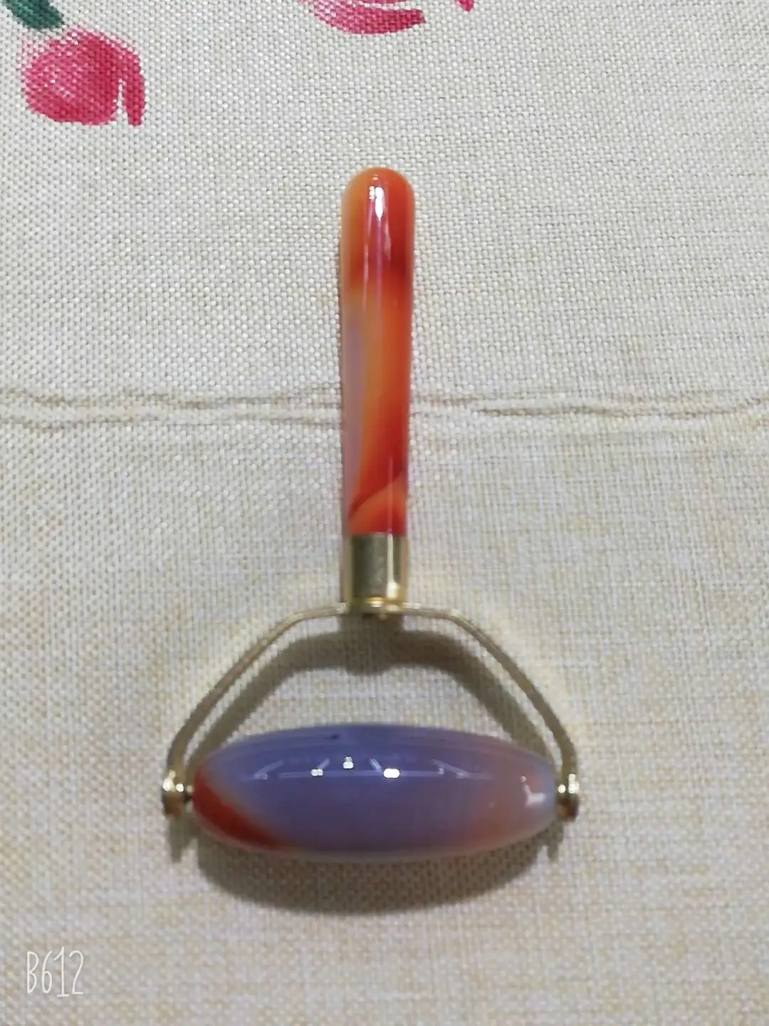 天然玛瑙玉髓/美容/玉石珠宝产品图