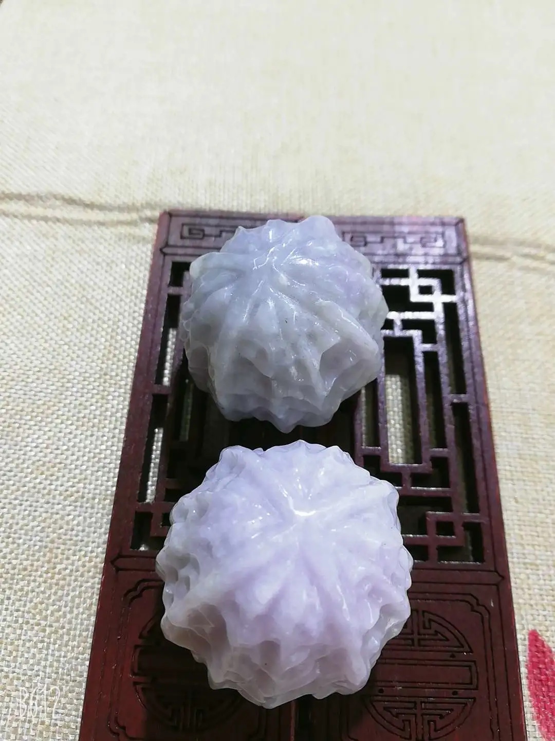 天然翡翠玉石/手把件/手球产品图