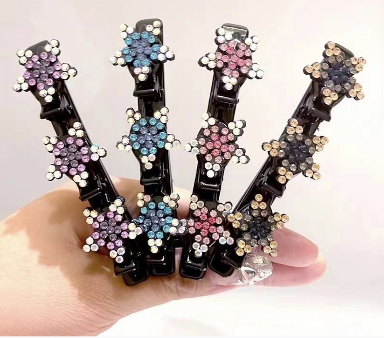 无纺布烫钻耳朵款、儿童衣服头饰、裤子鞋子 通用配件