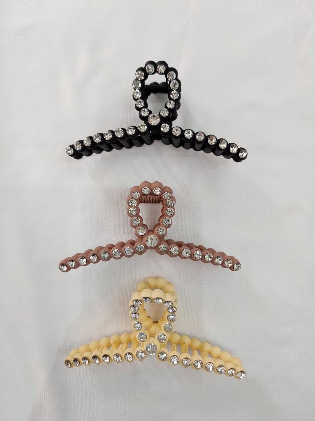 网红爆款/镶钻抓夹/橡皮漆抓夹细节图