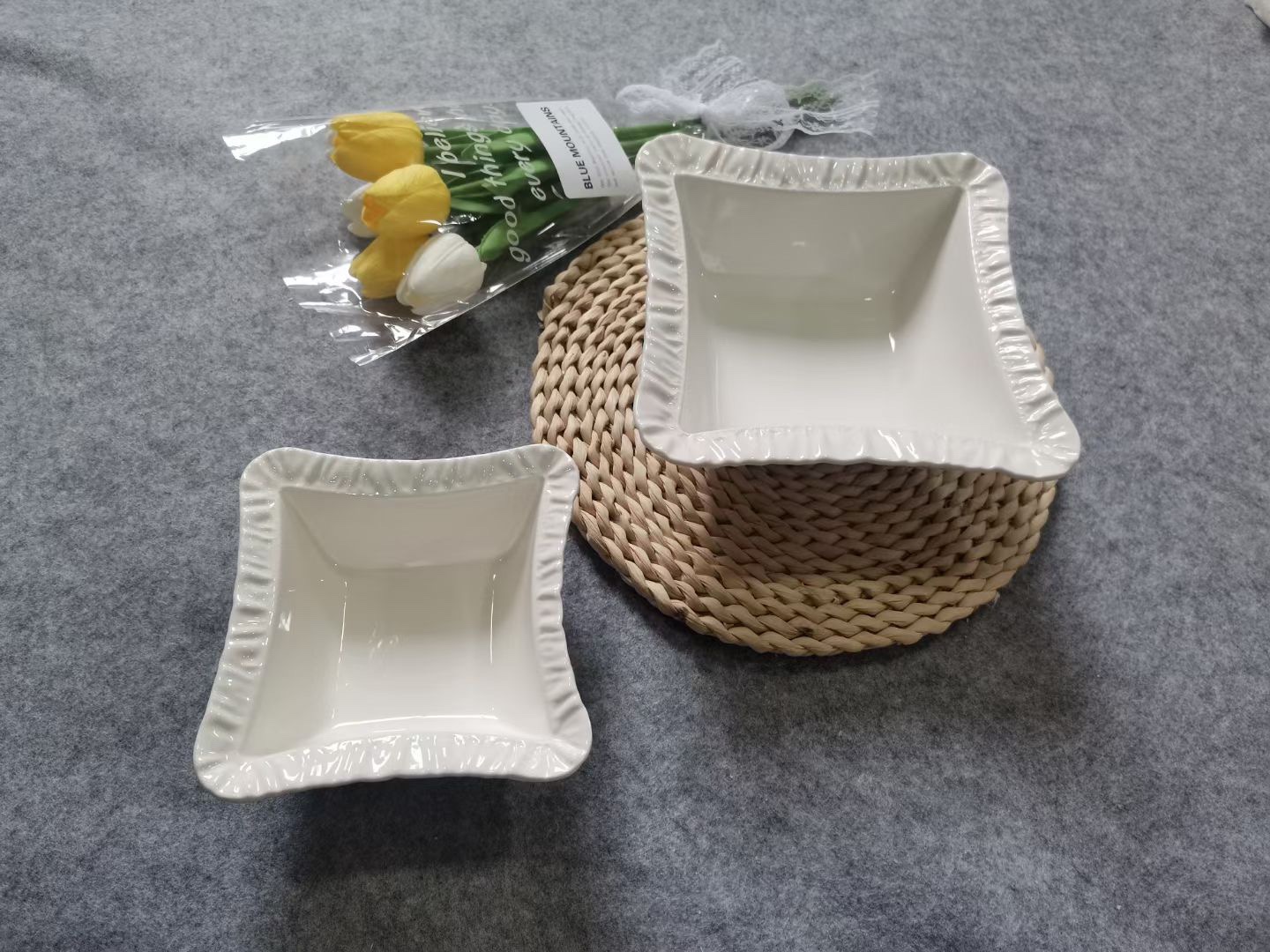 永盛枕头纹简约风白瓷现货