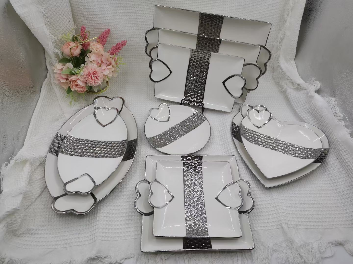 电镀银色/爱心蜂窝/简约风产品图