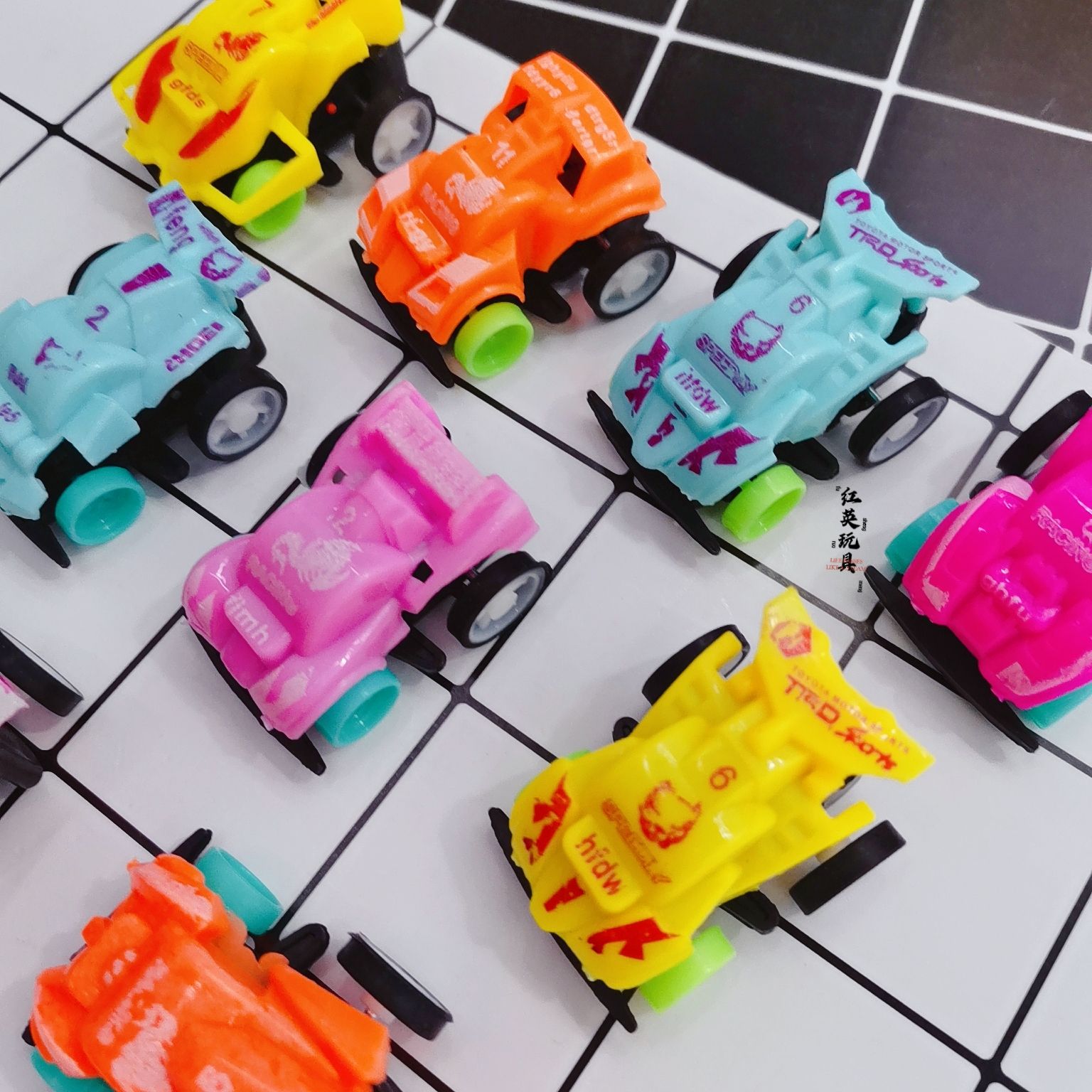 赠品配件/回力车/怀旧休闲白底实物图