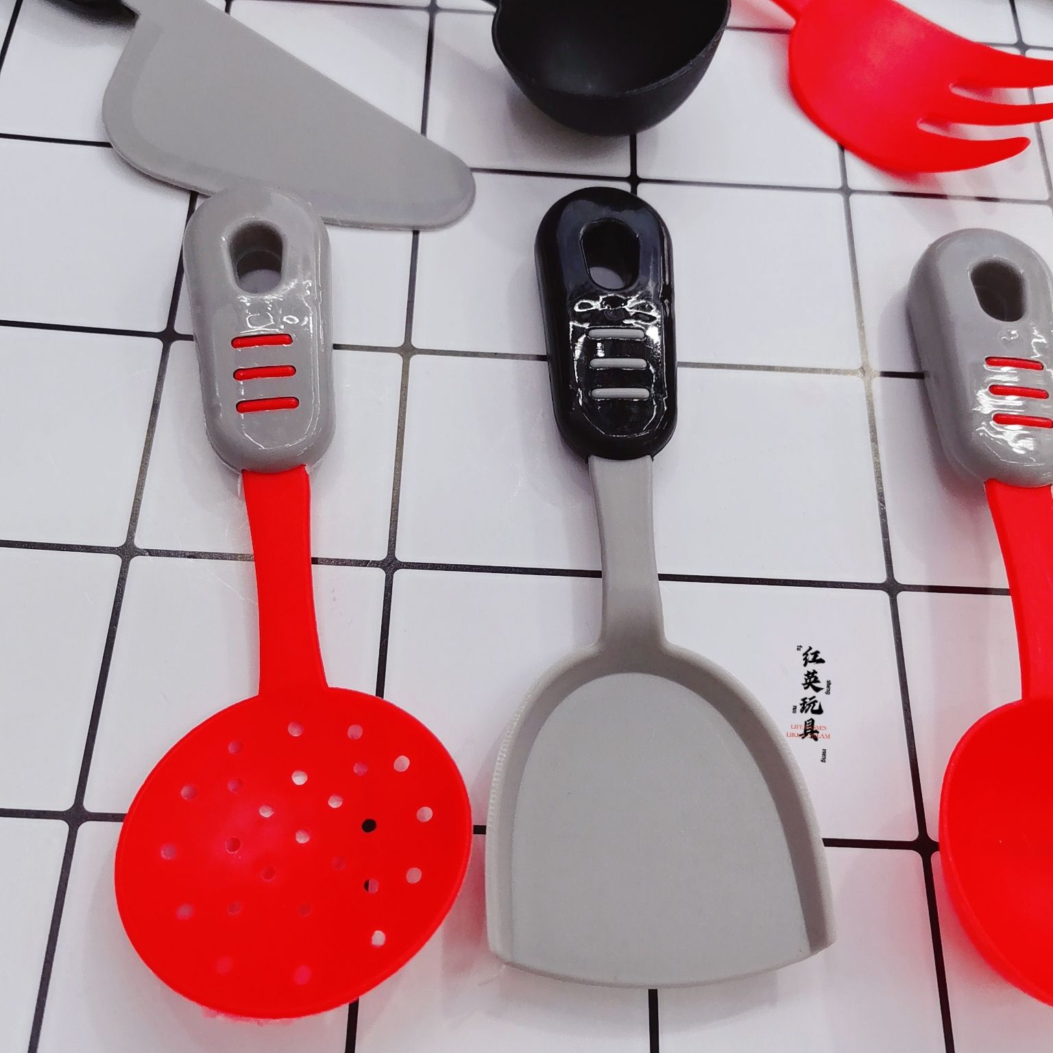 这款混款餐具塑料刀铲勺子叉子混色挂板配件货源赠品配件厂家直销详情图7