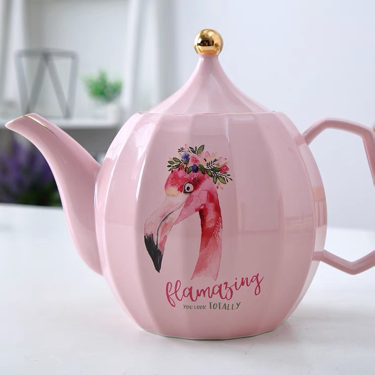 Yongsheng Nordic-style hot water kettle, high-temperature resistant large-capacity cold water kettle Application Scenario