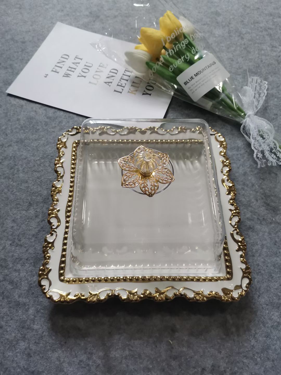 Yongsheng embossed lace covered electroplated Cake Plate YT11 Specification image