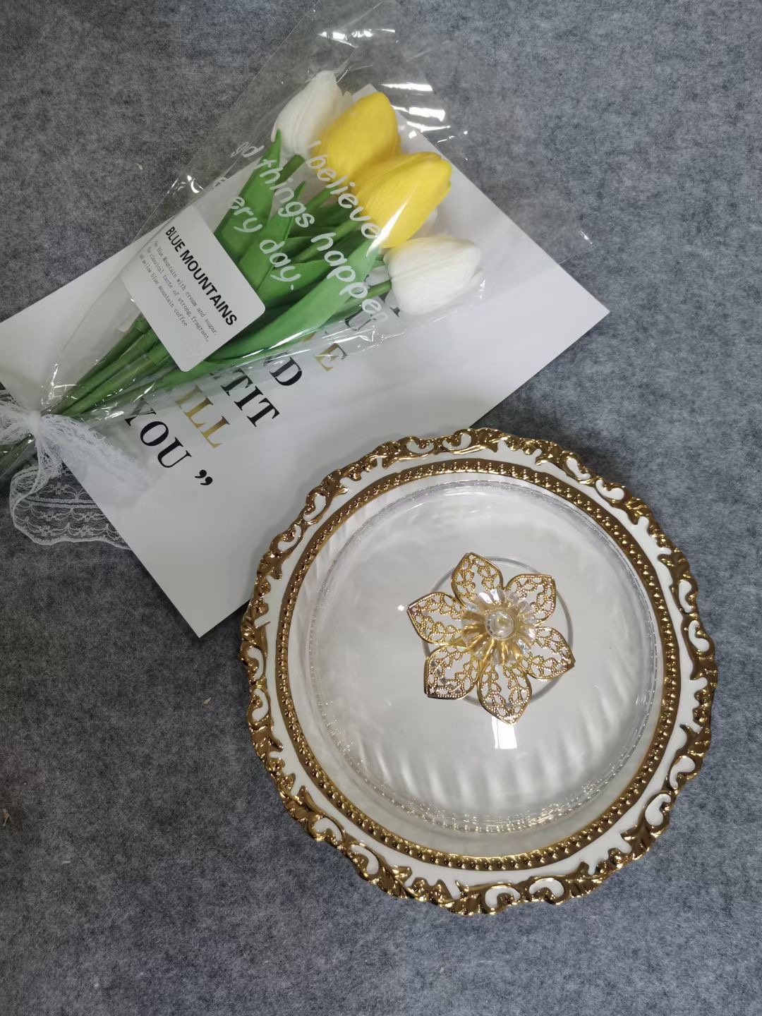 Yongsheng embossed lace covered electroplated Cake Plate YT11