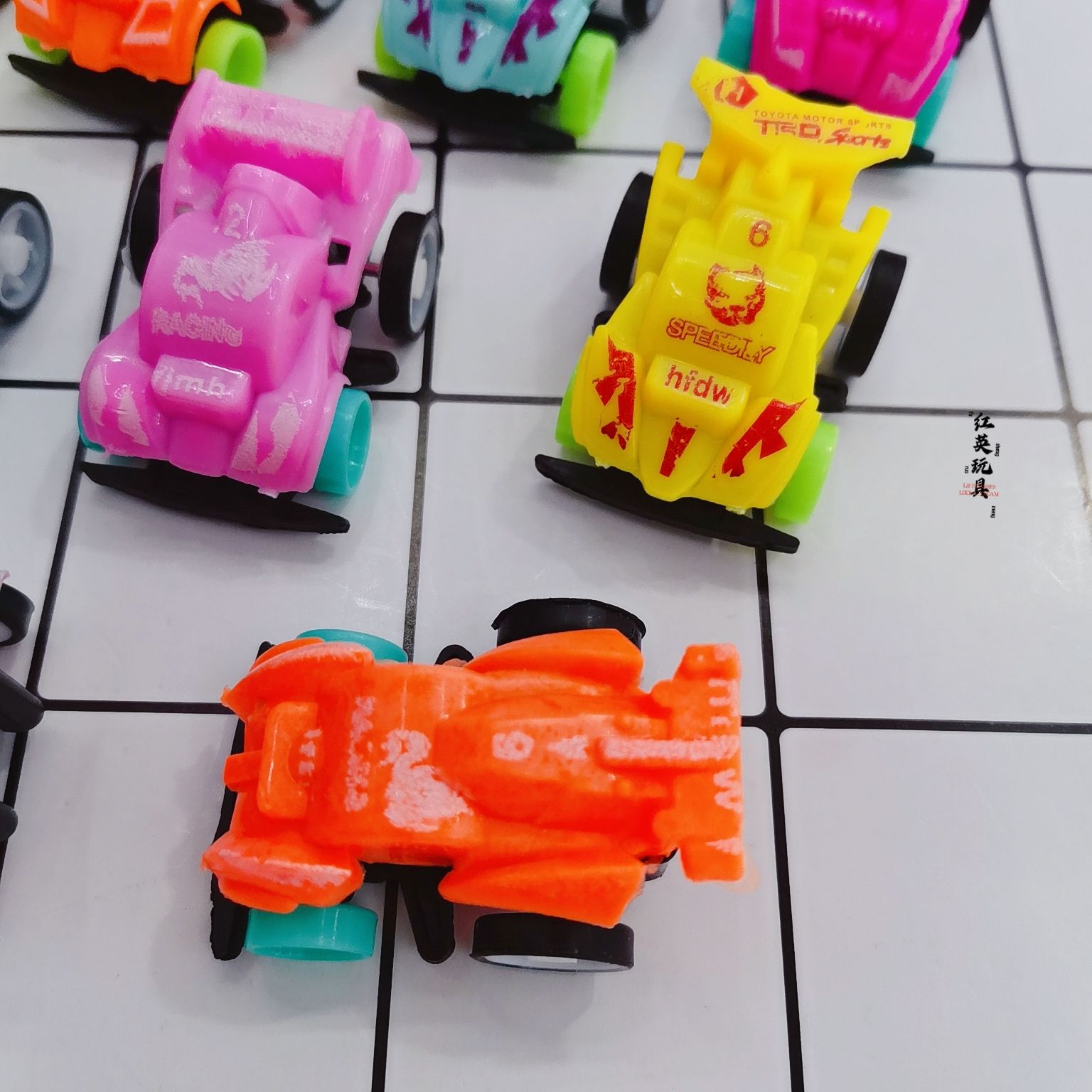 热销款回力赛车山地车混款混色幼儿活动运动赠品挂板蛋壳扭蛋货源详情图9
