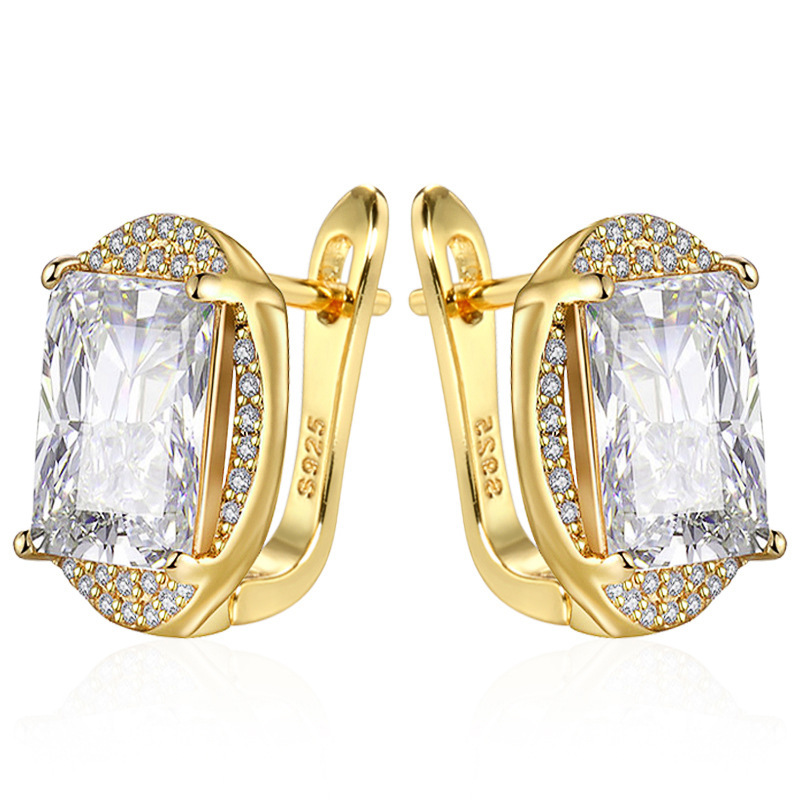 Hot-selling zircon earrings, exquisite and fashionable 18K gold Korean-style small ear studs, simple and trendy earrings and jewelry wholesale detail image 6