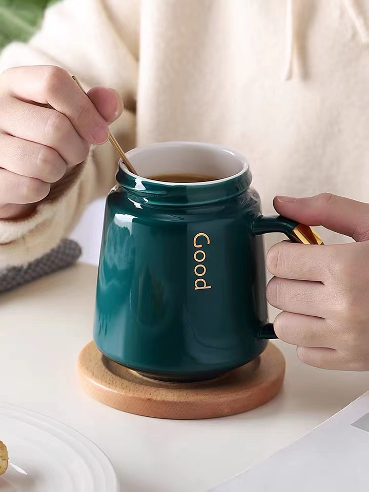 Yongsheng mug with lid, large-capacity ceramic household cup details Picture