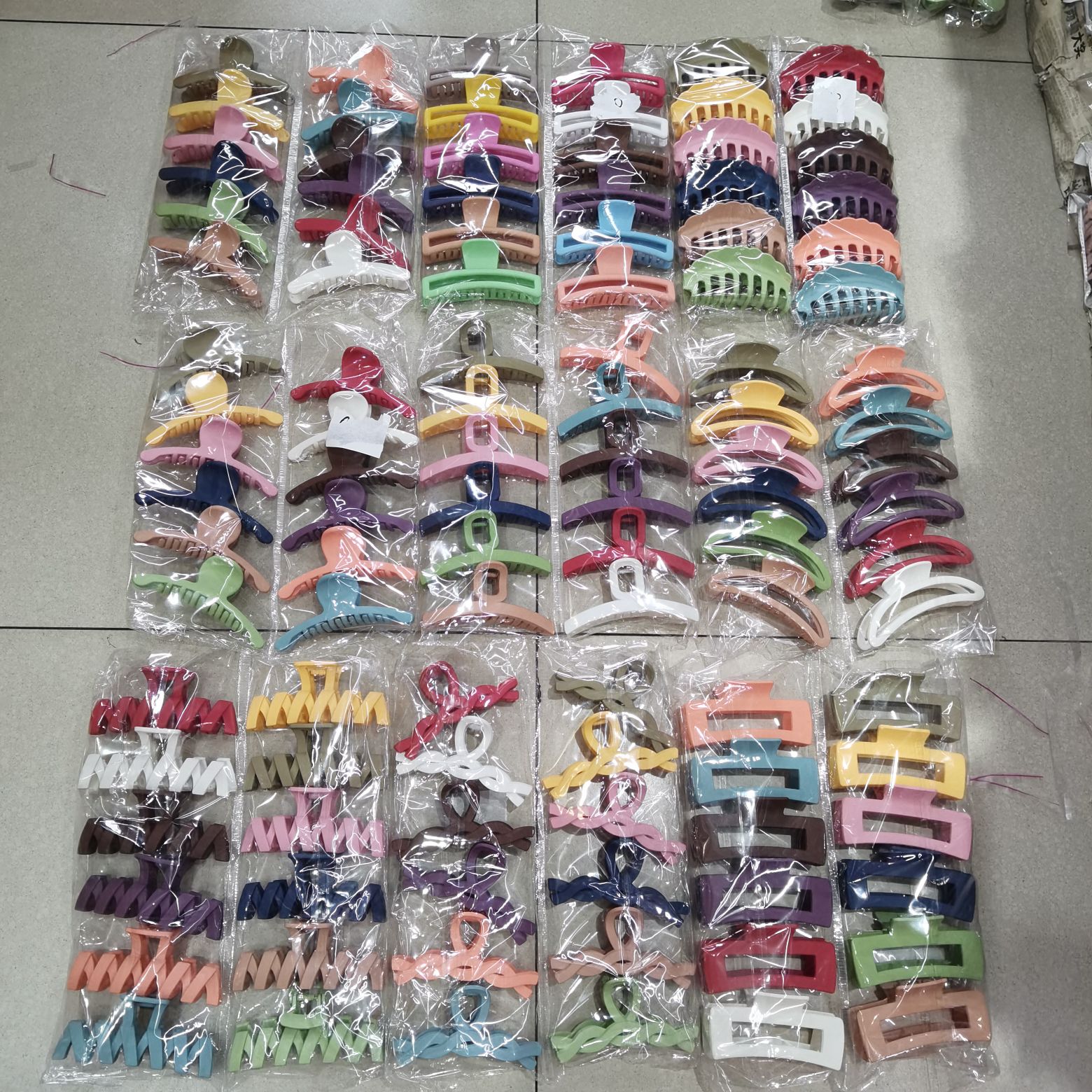 Haishen Accessories, a popular and trendy Korean-style fashion classic, trendy ladies' candy, rubber, matte effect, colorful gripper, plastic hair clip