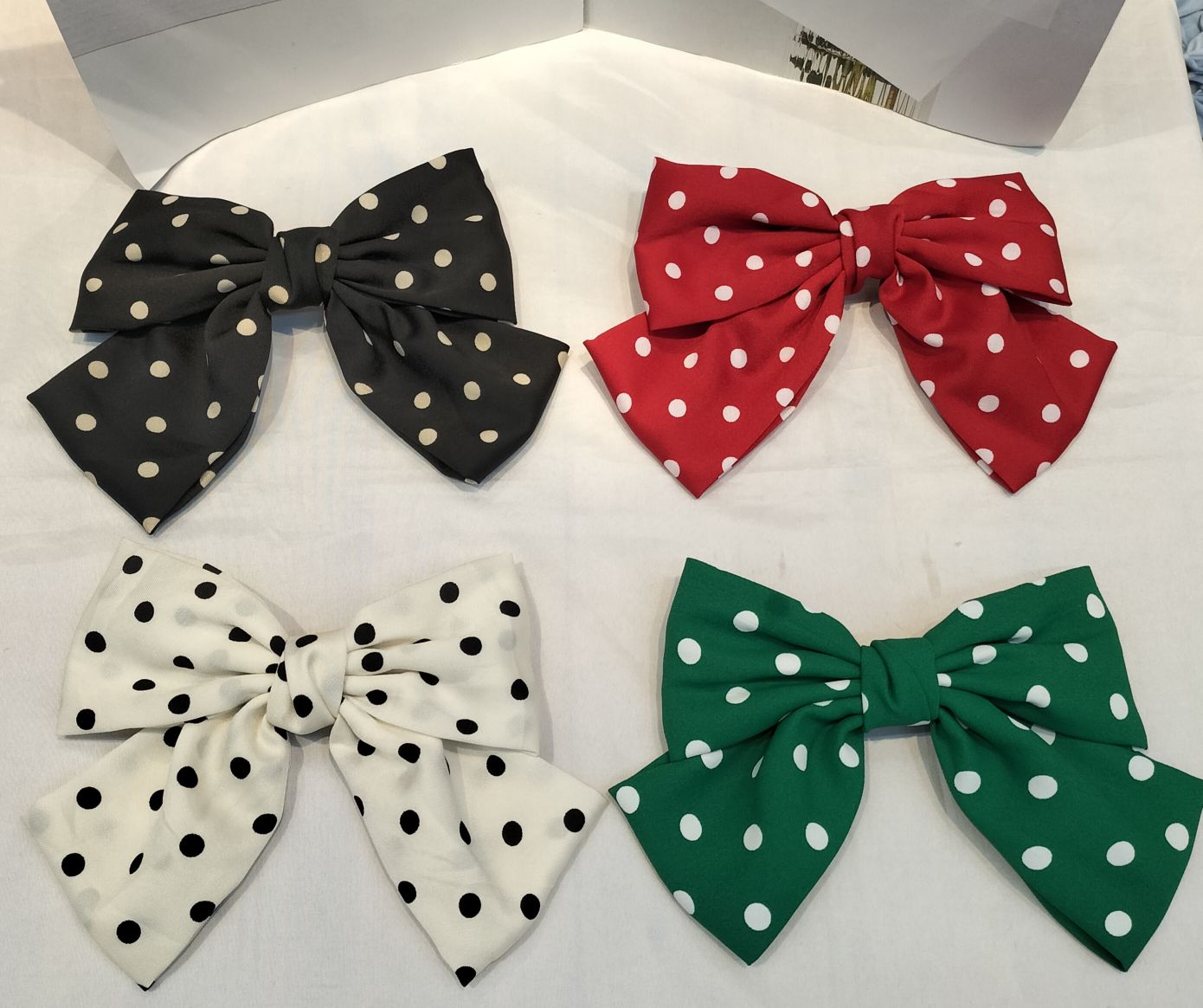 Polka dot steel clamp