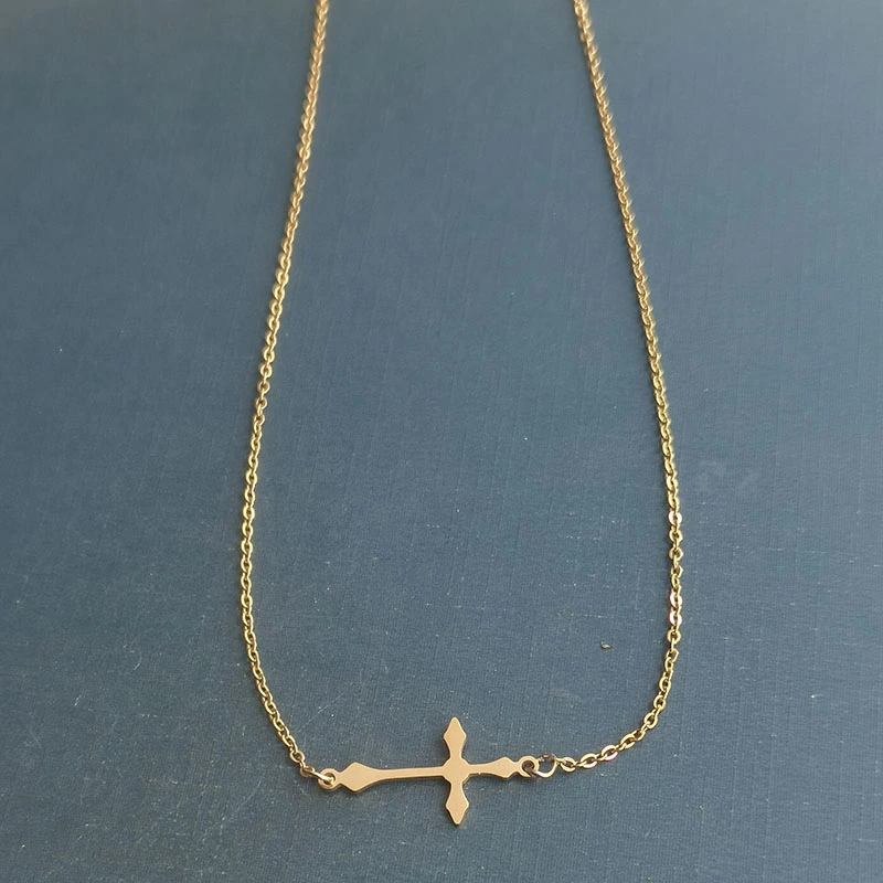 Factory direct sales of European and American fashionable cut stainless steel and titanium steel accessories, pendants, DIY ornaments, and cross wholesale detail image 7