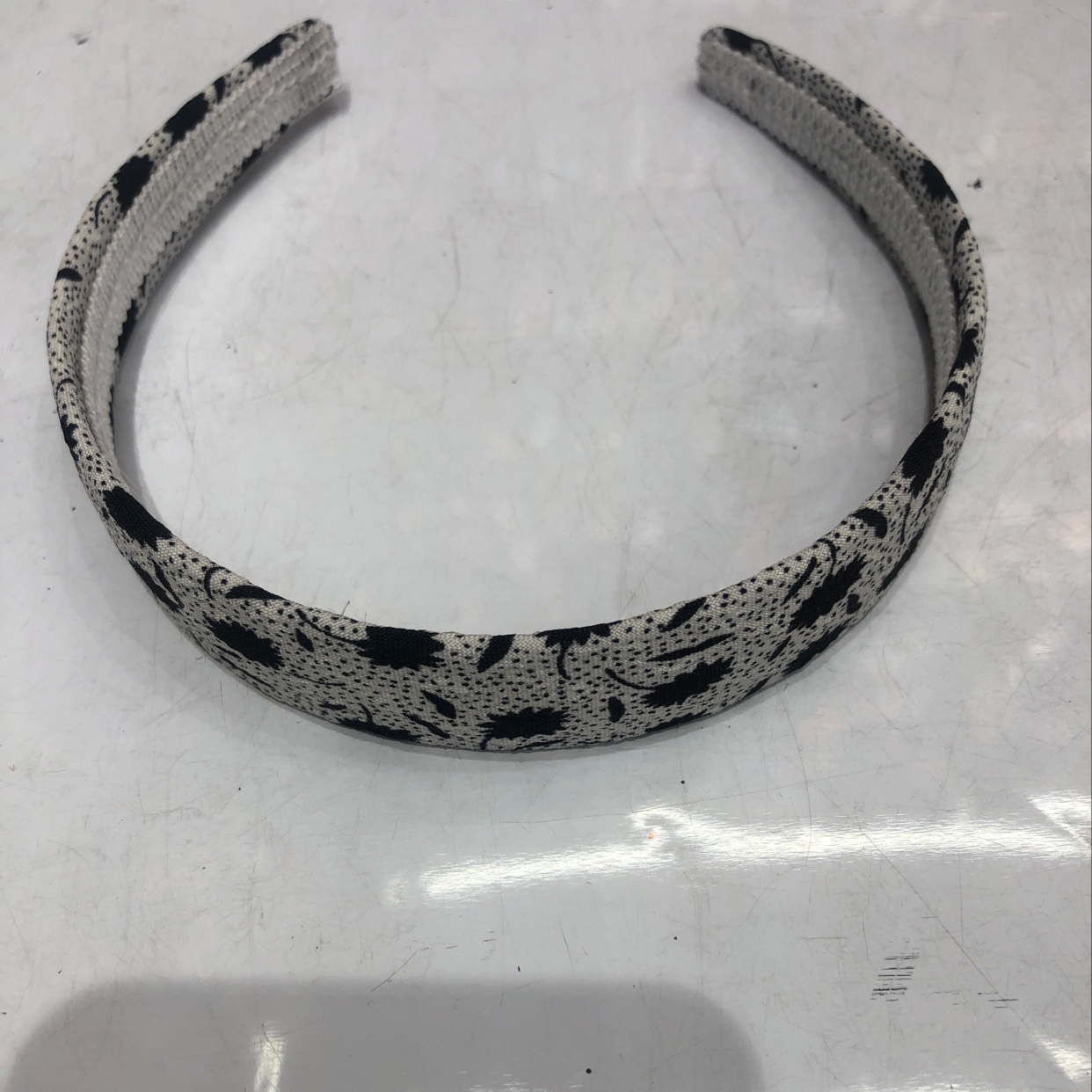 花布全包3公分头扣十二个装，六个颜色各二个，菲嫦126