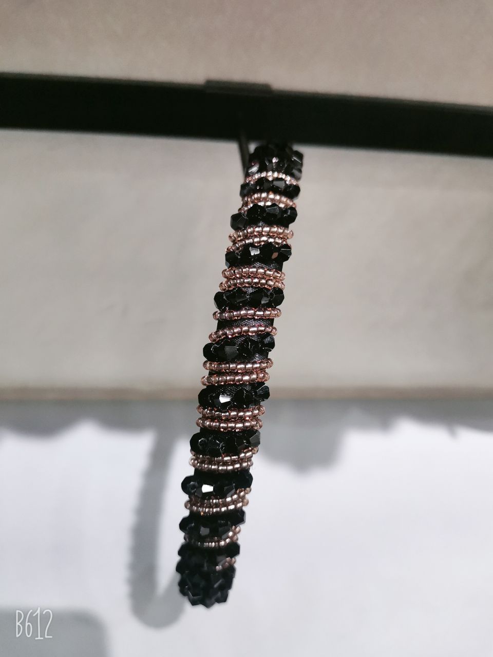 New European and American Baroque crystal headband, small sponge fine-edge headband, Korean water diamond beaded hair accessory for women Item Picture