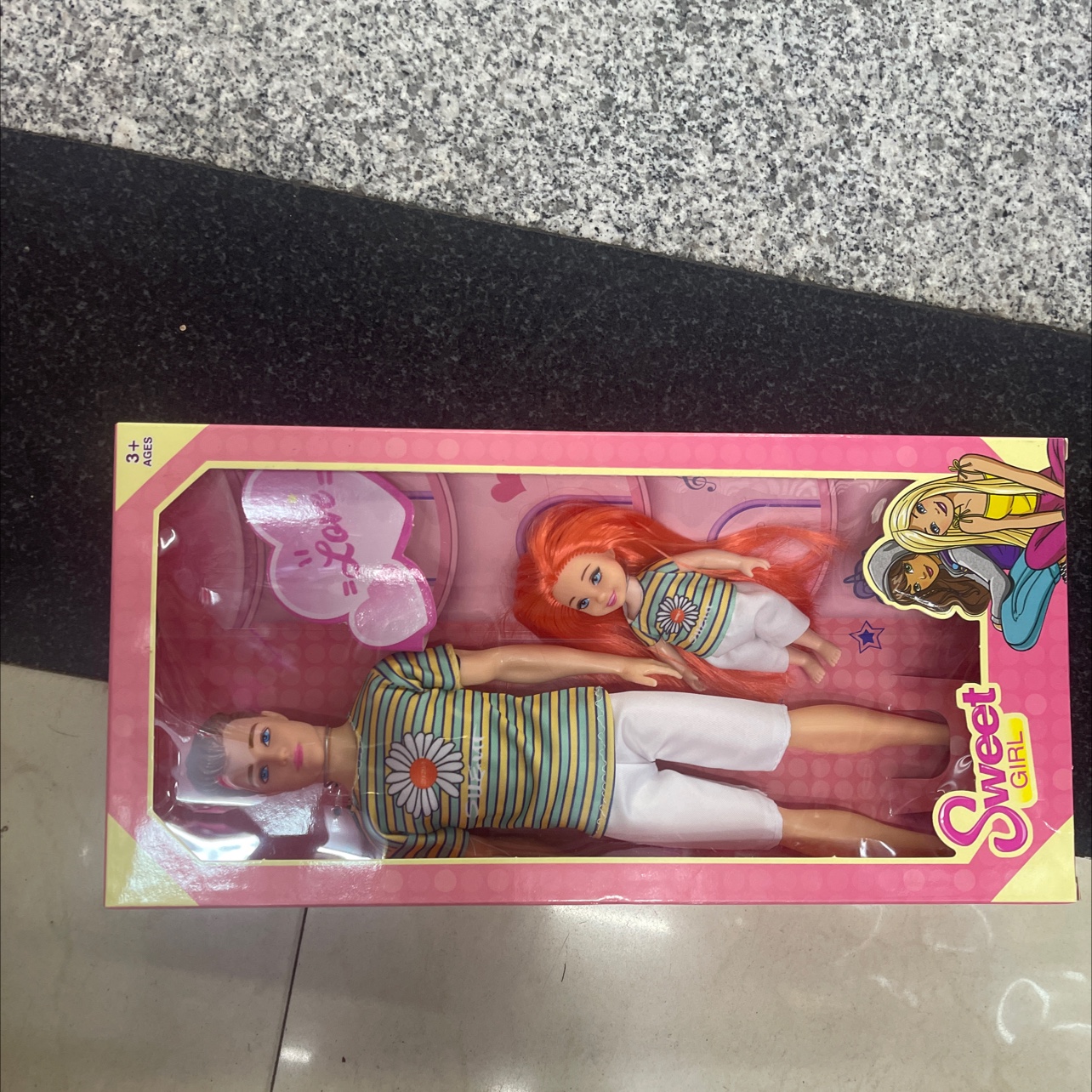 Oh nuevo conjunto de muñeca con accesorios, muñeca sólida, pelo al azar. Muñeca modelo mixto, aleatorio. Bienvenidos nuevos y viejos clientes a comprar Application Scenario