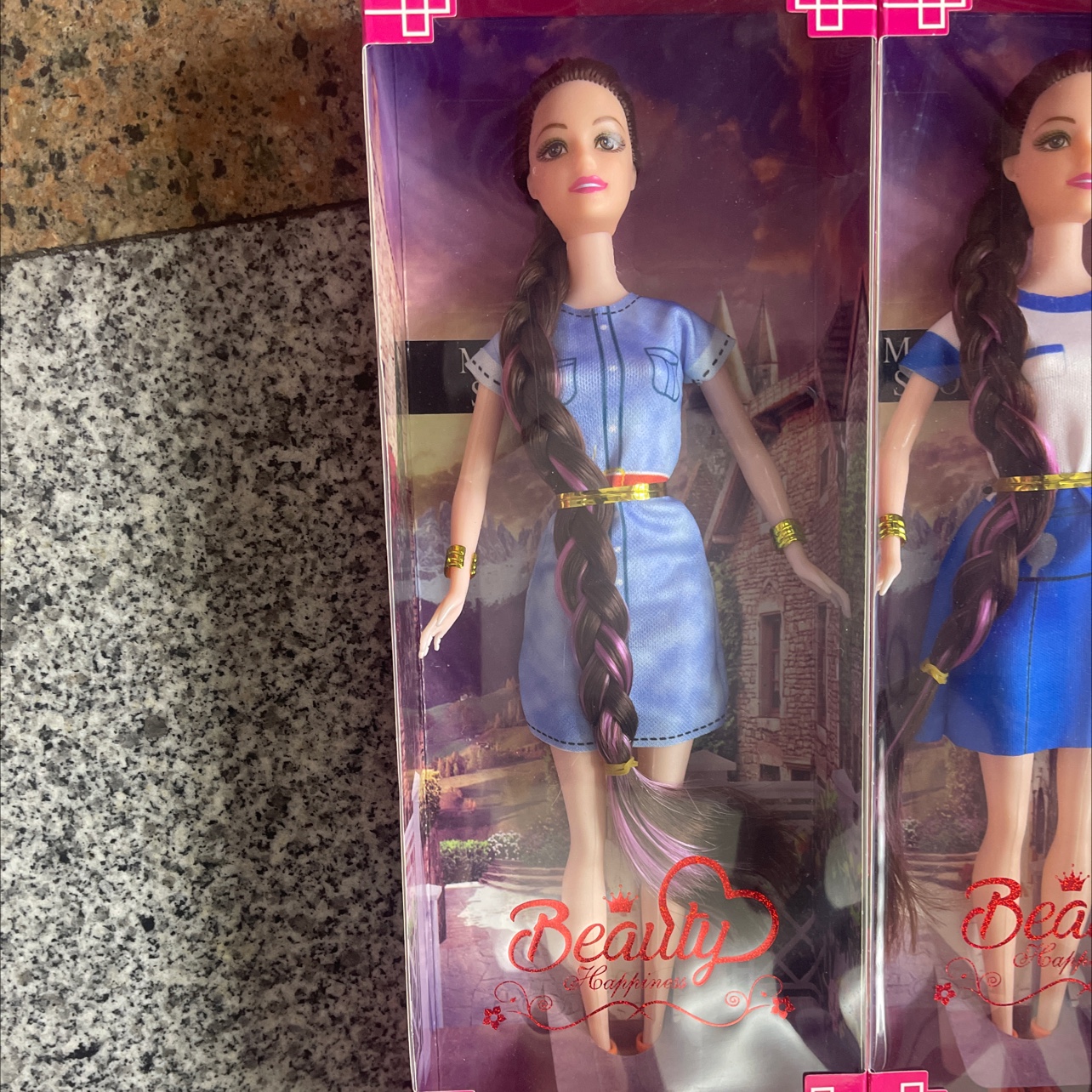 79-2022 new style doll set with accessories, solid dolls, random hair. Doll mix style, random. Welcome both new and old customers to make your purchase Specification image