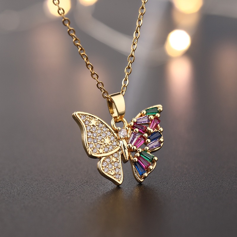 A trendy and individualistic collarbone chain with a unique and Instagno-like style, featuring a colorful trapezoidal zircon star butterfly pendant necklace from Europe and America Application Scenario