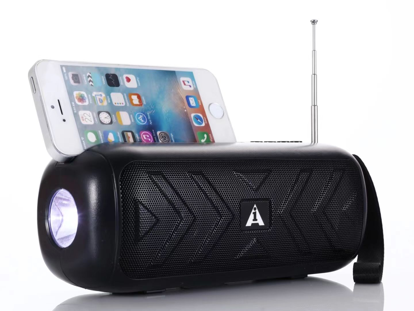 索歌品牌新款Al-133 太阳能 手电筒 TF卡 优盘 蓝牙音箱 手机支架 FM收音 多功能详情3