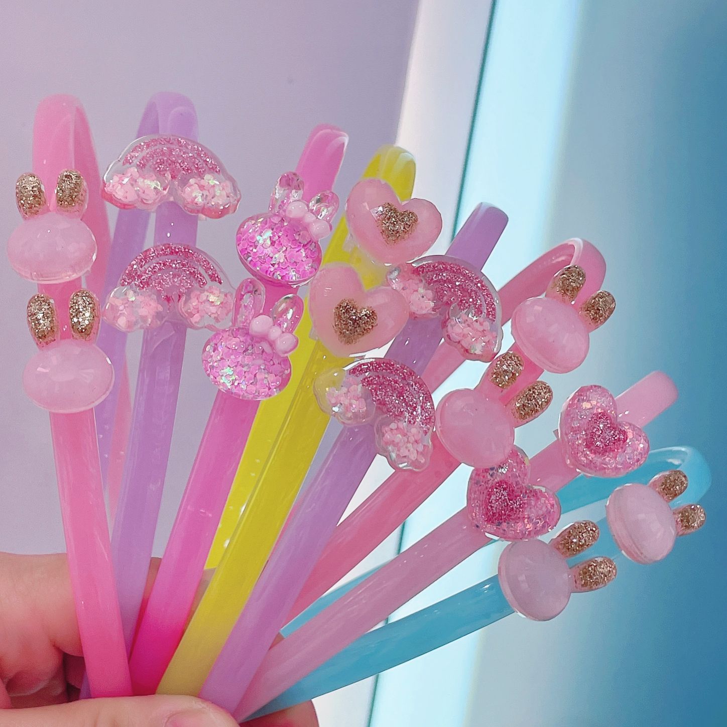 New children's cartoon headband for winter 2022 Specification image