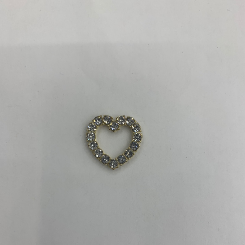金色缕空爱心多款合金饰品配件人鱼姬马贝珍珠椭圆形镶嵌珍珠水钻花盘材料现货