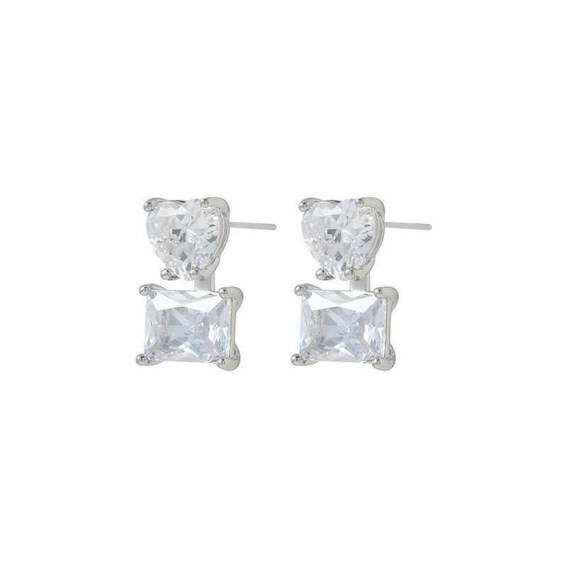 2022 New trendy and stylish stud earrings for women, S925 silver needle, high-end square earrings, personalized and popular heart-shaped earrings Application Scenario