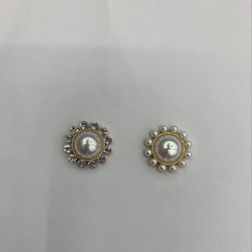 珍珠圆形多款合金饰品配件人鱼姬马贝珍珠椭圆形镶嵌珍珠水钻花盘材料现货