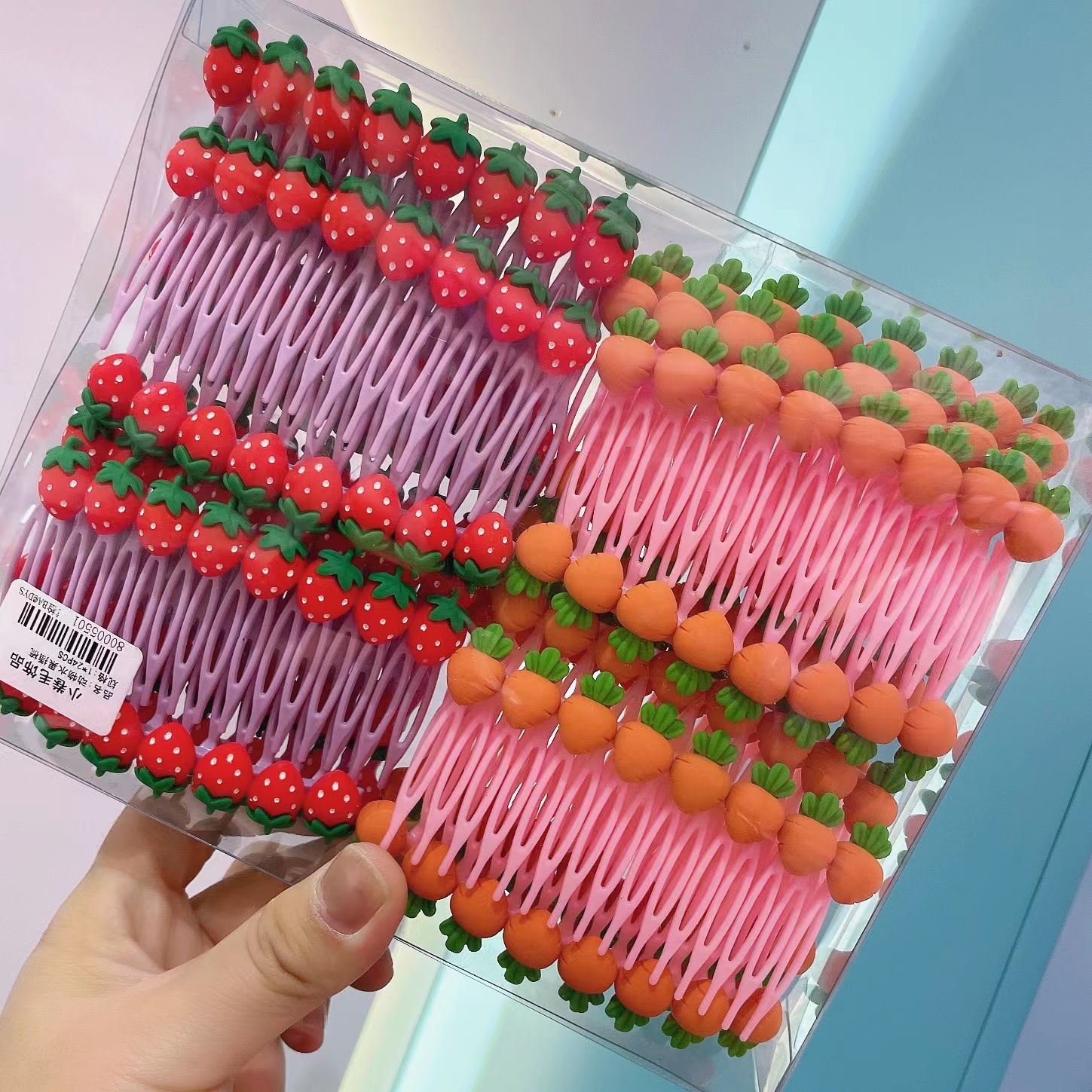 New children's cartoon comb for autumn 2023