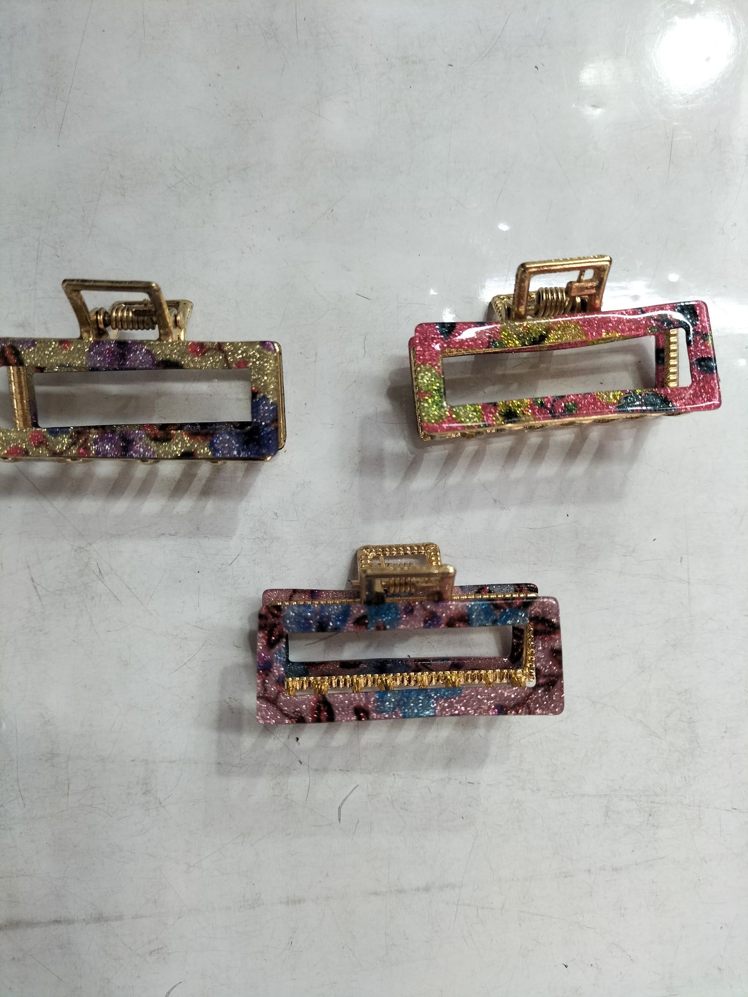 202长方形细粉印花配合金夹小爪朙霞饰品