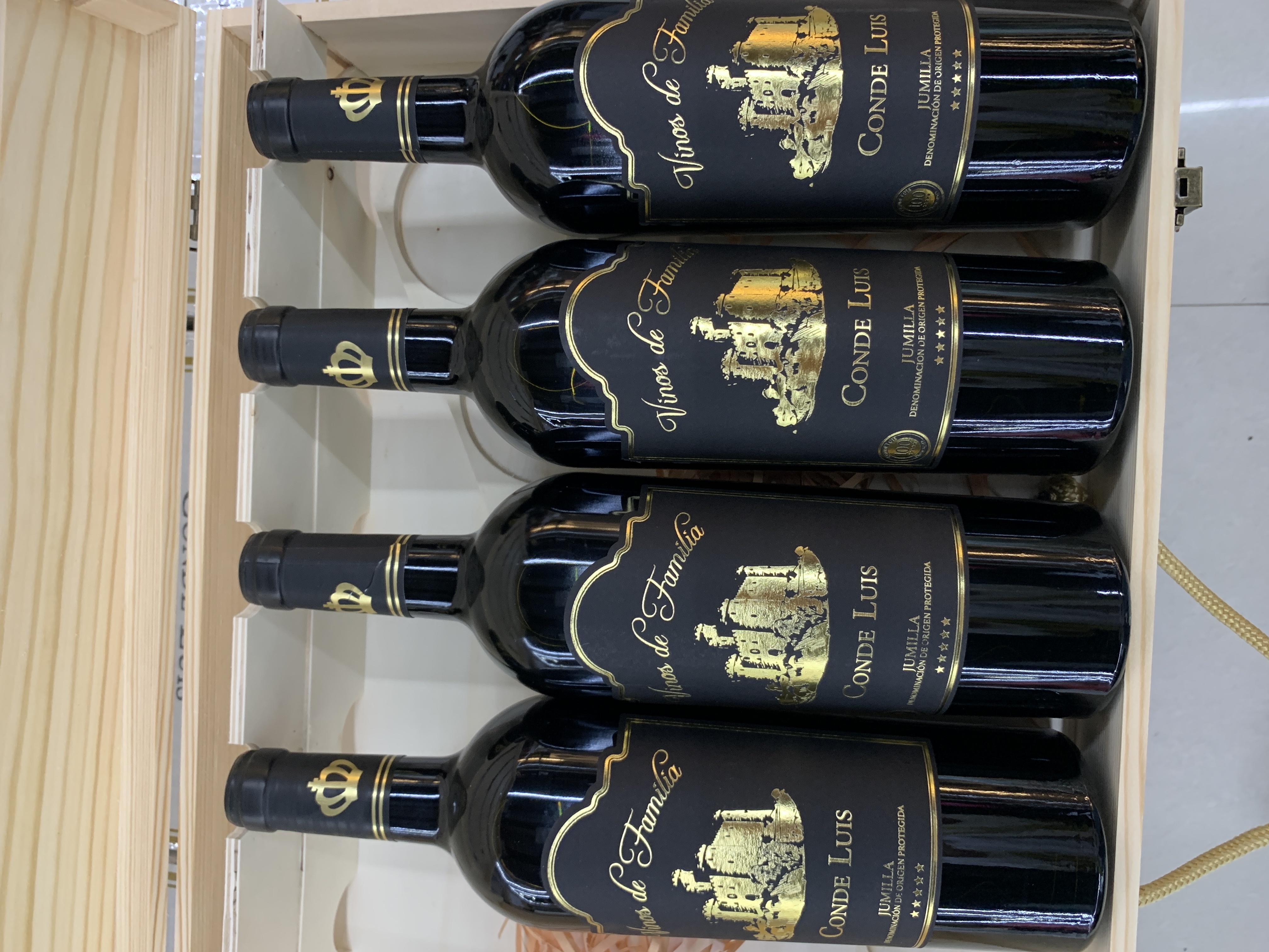 Duke Luis Dry Red Wine from Spain Specification image