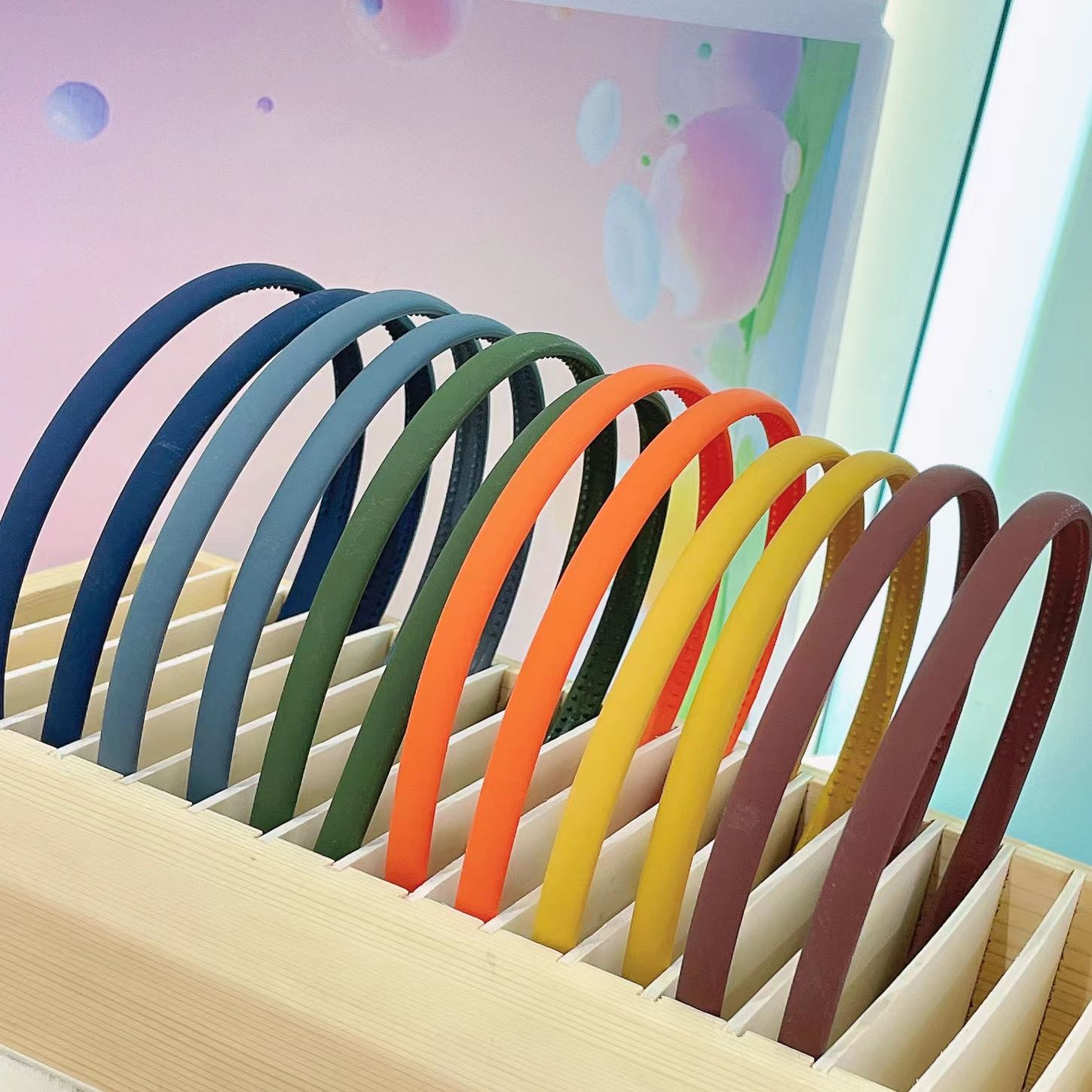 Korean fine matte toothed hair band, simple and elegant ladylike plastic hair press headband, hair clip, head buckle, hair accessory, headwear details Picture