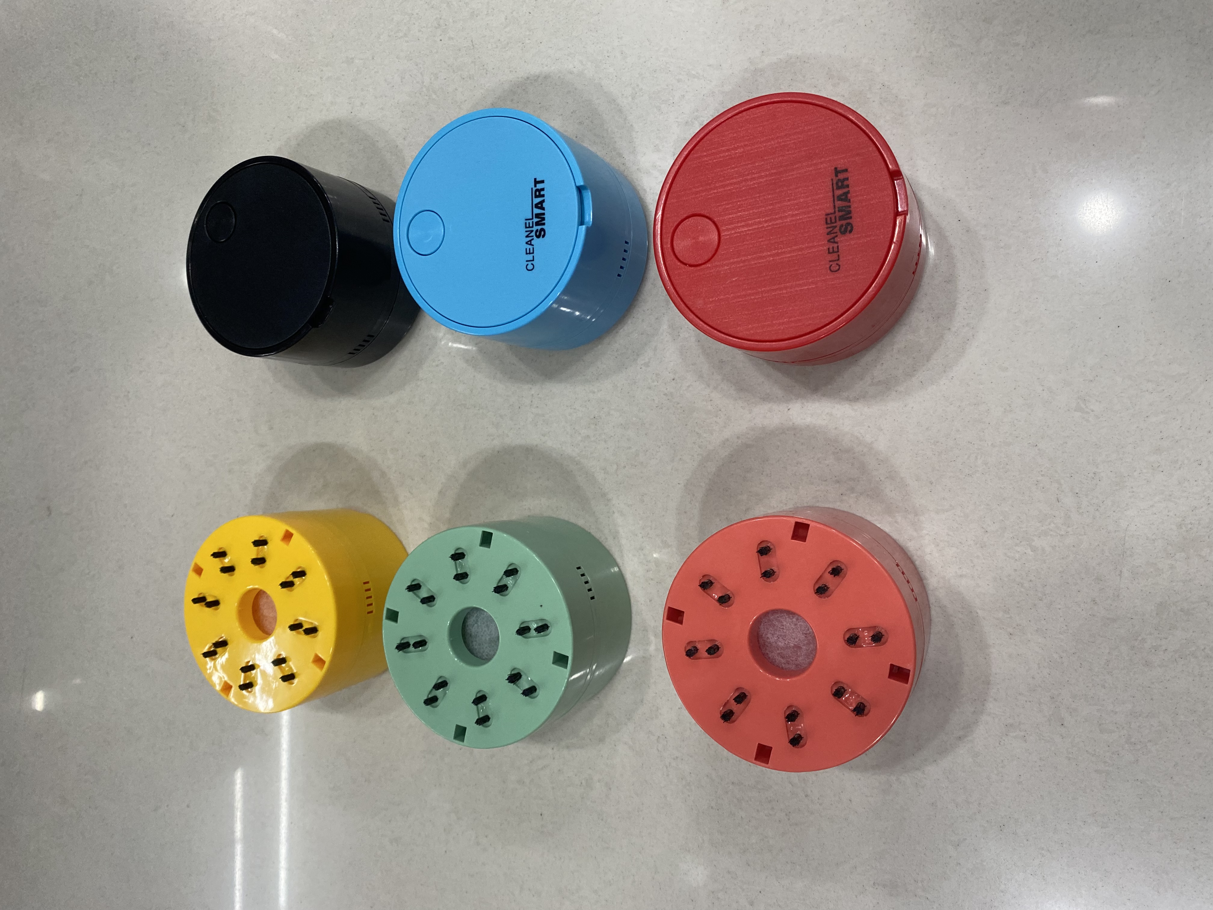 Desktop vacuum cleaner details Picture