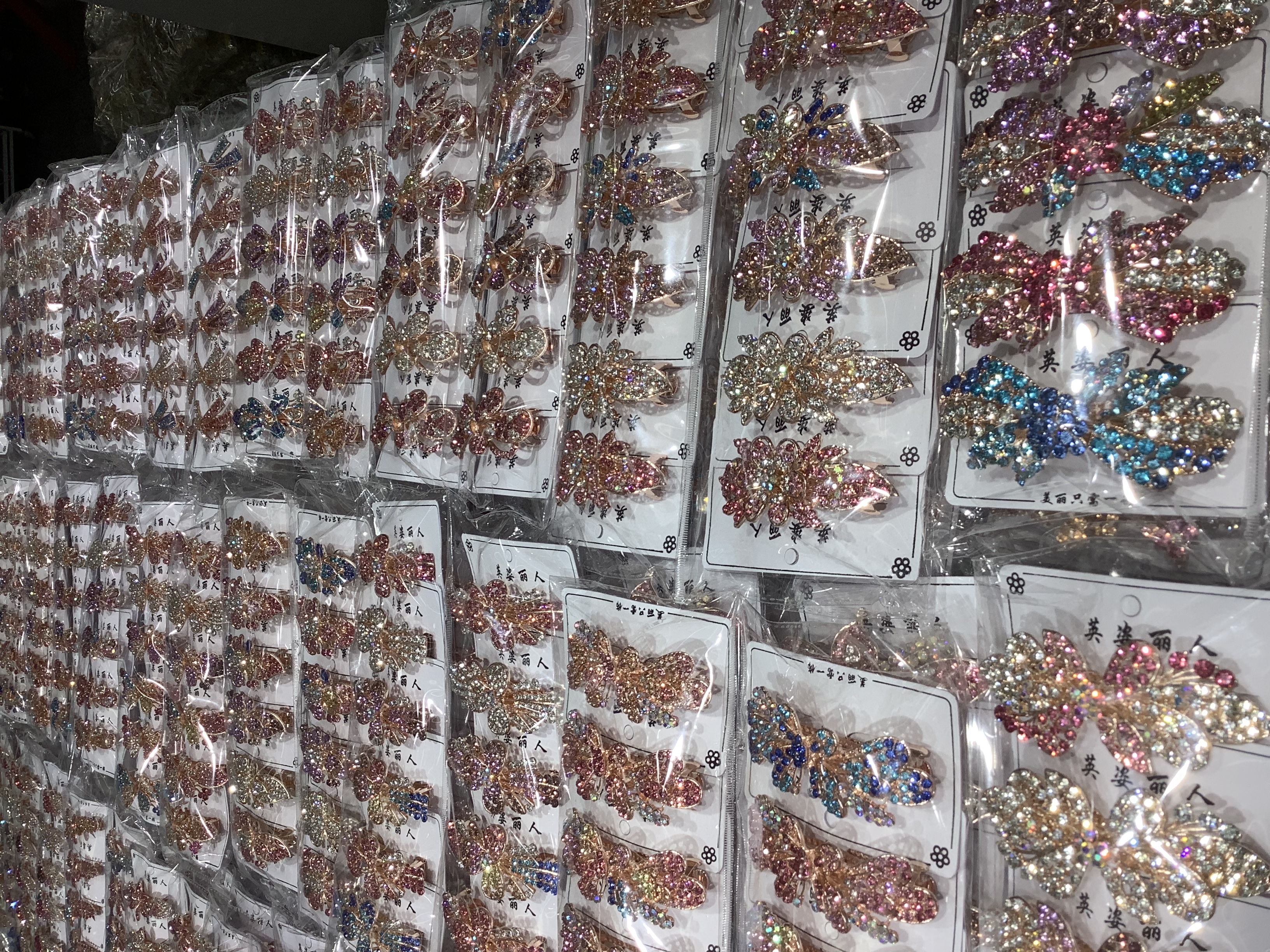 合金/胸针细节图
