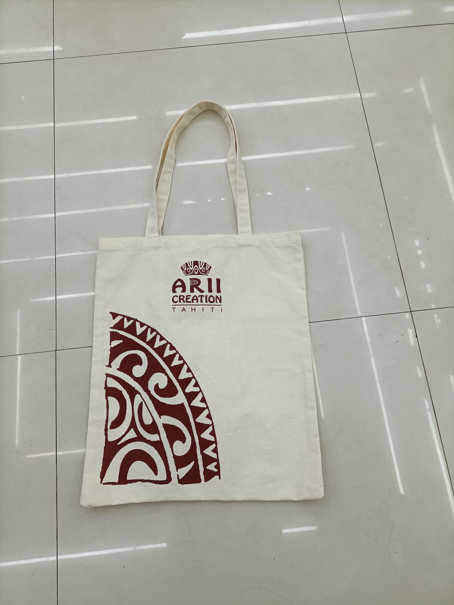 Simple canvas bag, single-shoulder backpack, printed handbag. We support custom advertising, gift and promotional bags based on provided pictures and samples detail image 5