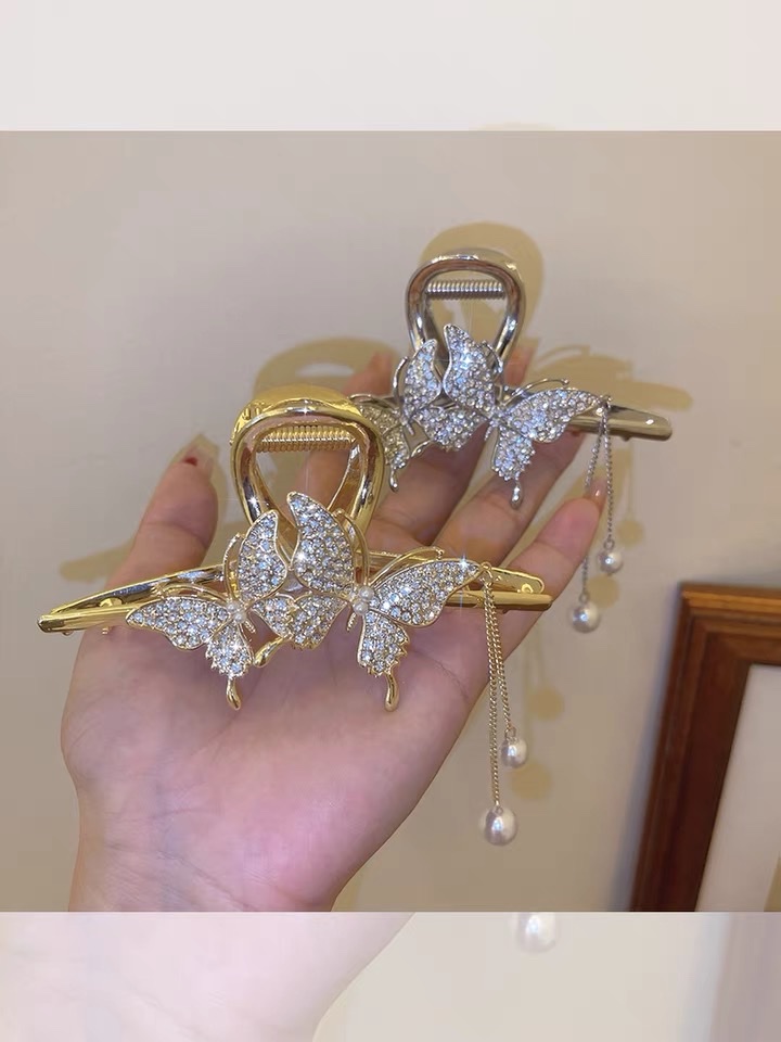 Metal hairpin, butterfly pendant at the back of the head, tassel pearl shark clip, high-end women's high-end large headwear grab clip details Picture