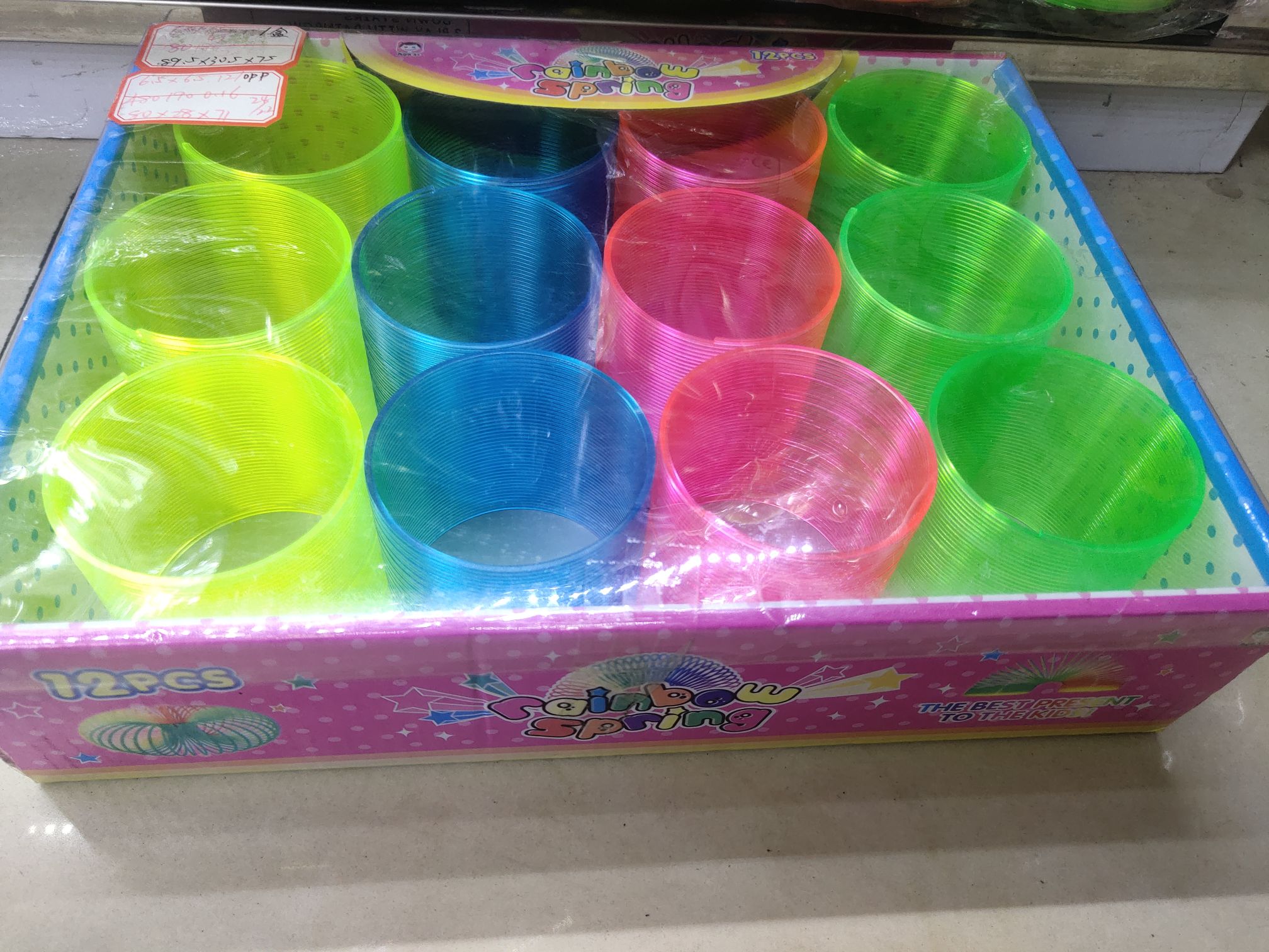 C创意儿童玩具彩虹圈，大中小号，各种形状透明宝宝，一只发光加盖加灯光类套红套叠套圈，更好玩，更多变，好看更神奇，灵活变换详情图8