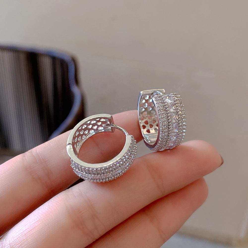 European and American foreign trade light luxury high-end color zircon ear buckle heavy industry earrings full of diamonds, individual trend Specification image