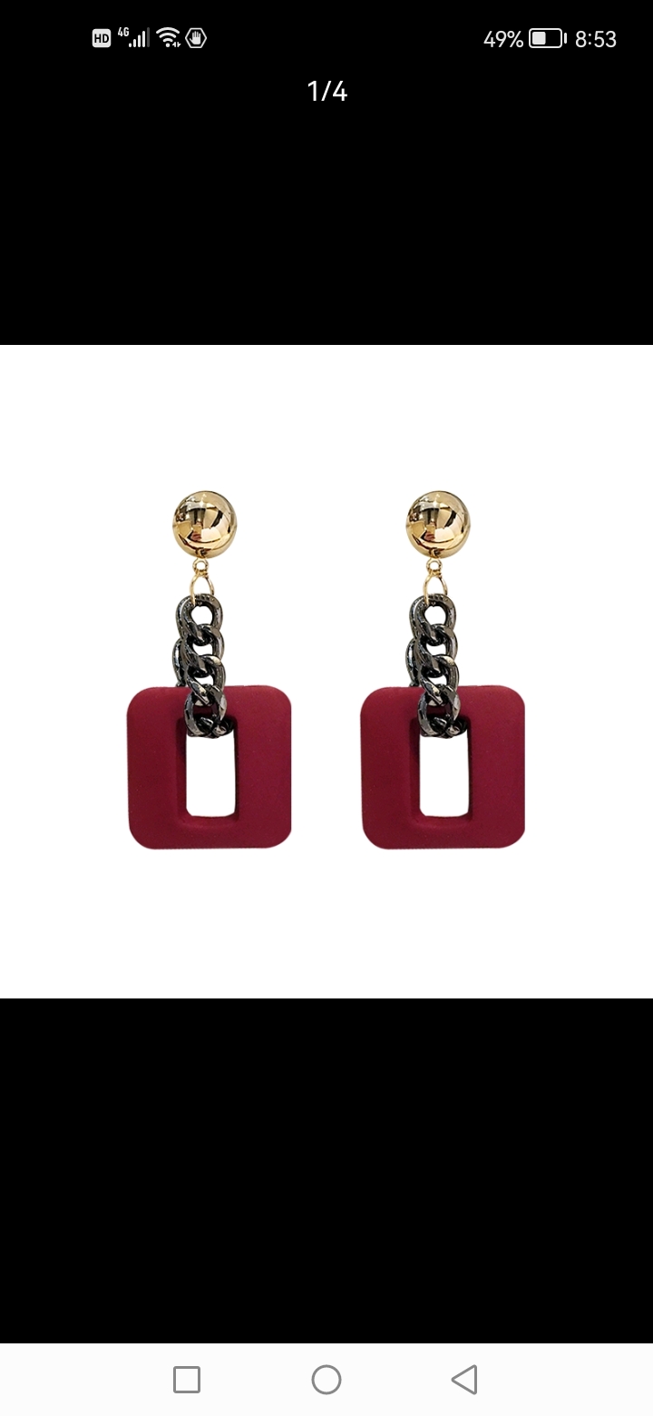 耳钉白底实物图