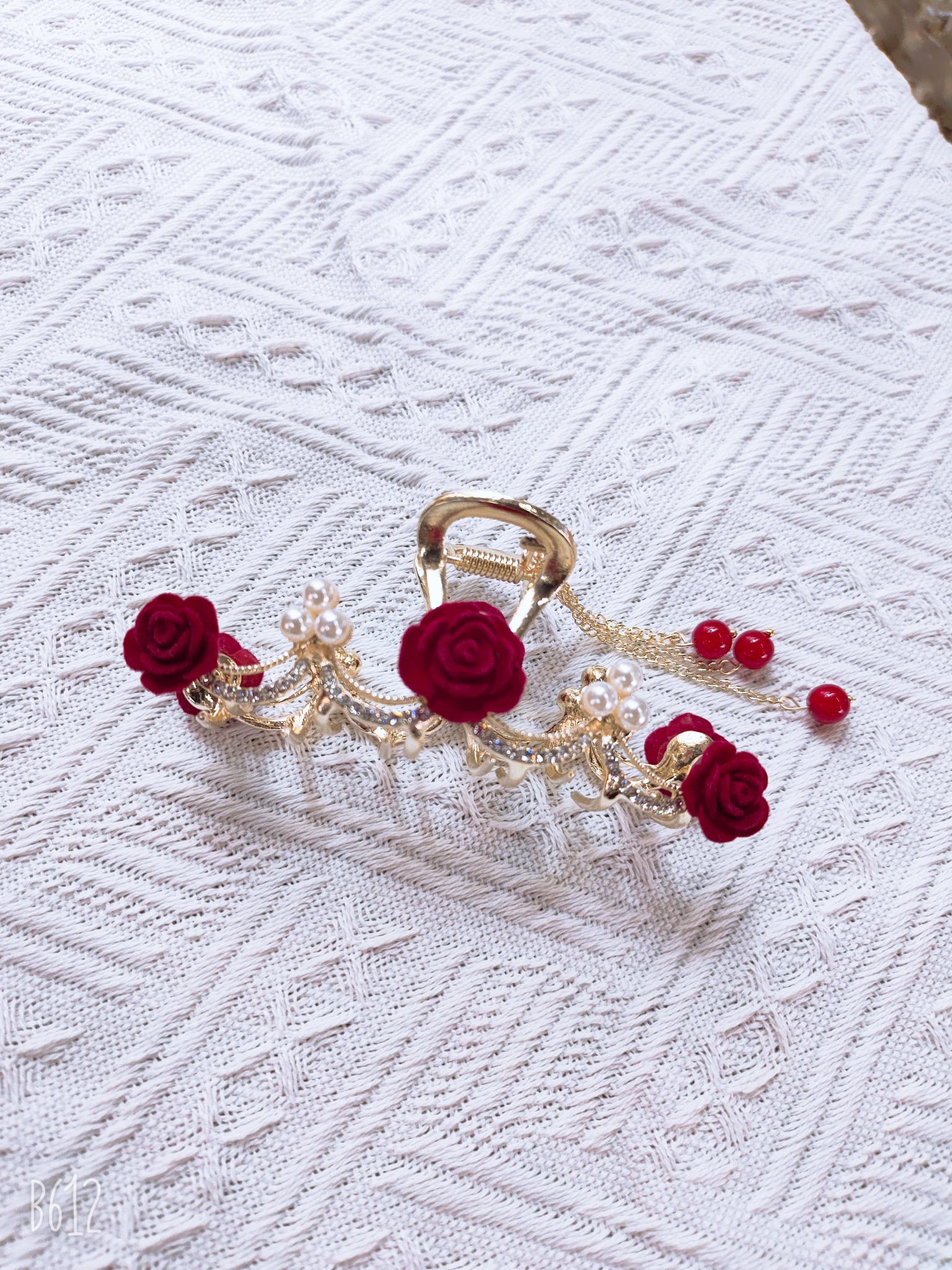 The new Korean wave cute children's rose gold small hair claws double leaves mysterious purple Specification image