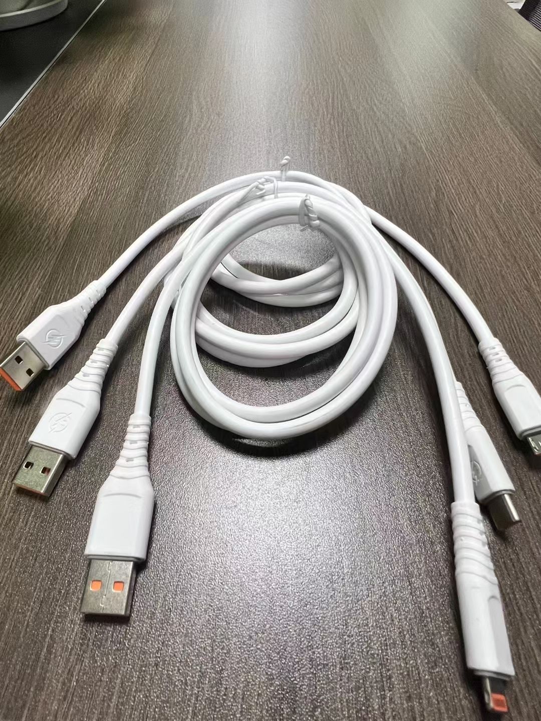 خط العرض 5.0 TPE للتفريغ السريع للرصاص على خط واحد من خطوط البيانات، Apple، واجهة Type-C detail image 5