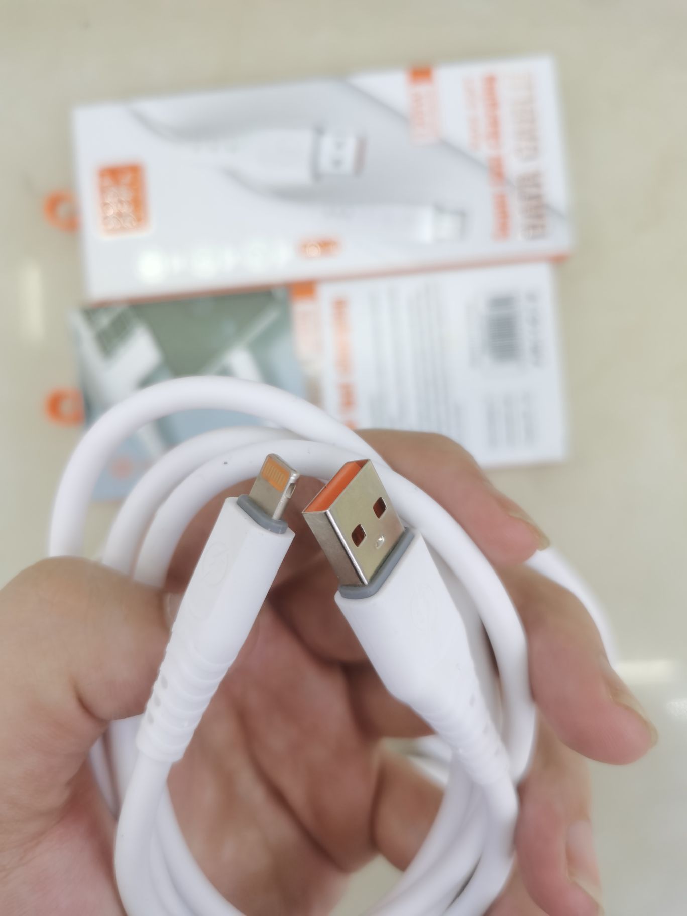 خط العرض 5.0 TPE للتفريغ السريع للرصاص على خط واحد من خطوط البيانات، Apple، واجهة Type-C detail image 2