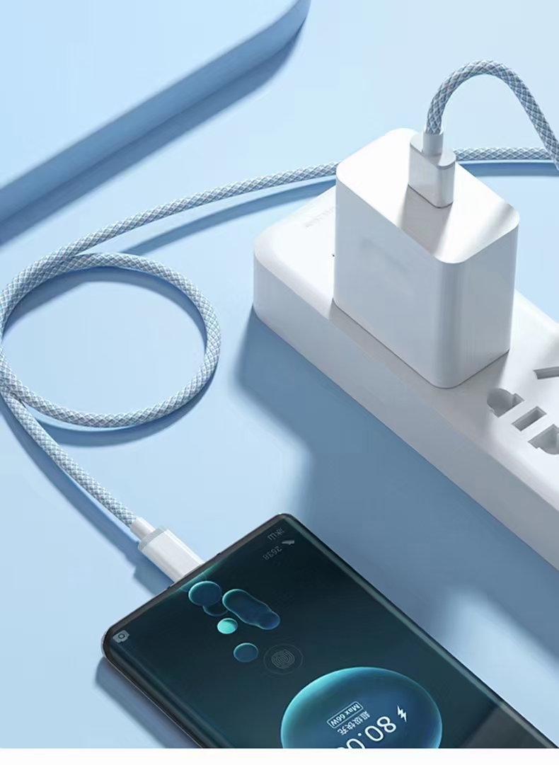 Un metro macaron trenzado cable de datos de carga rápida tres puertos detail image 12